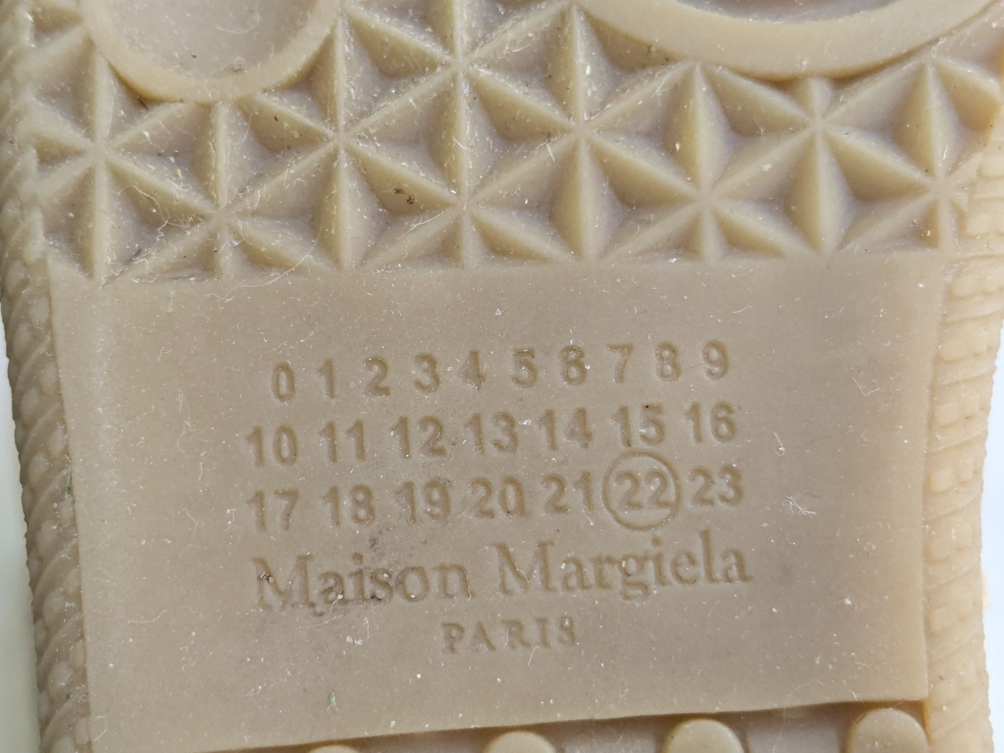 Maison Margiela Maison Margiela GAT Replica Brown 7.5 37.5 Women's Size US 7.5 / IT 37.5 - 18 Thumbnail