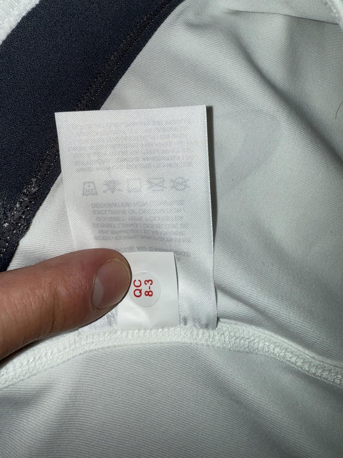 Nike Nike Pro Women’s WNBA Team Issued 8” Compression White Shorts Sample Size 28" / US 6 / IT 42 - 6 Thumbnail
