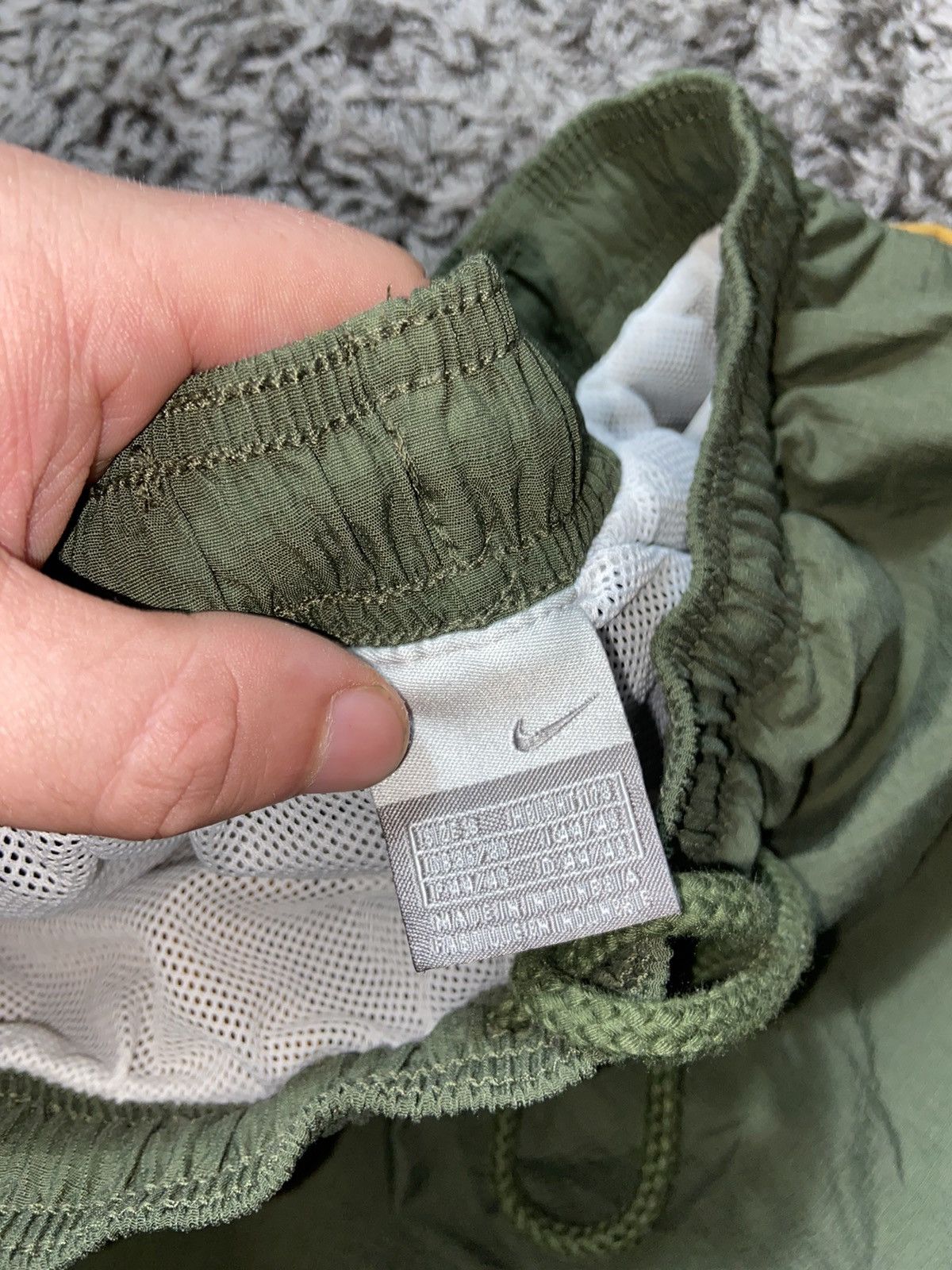 Nike × Vintage NIKE VINTAGE 00s NYLON MILITARY HUNTER STYLE SWOOSH SHORTS Size US 31 - 5 Thumbnail