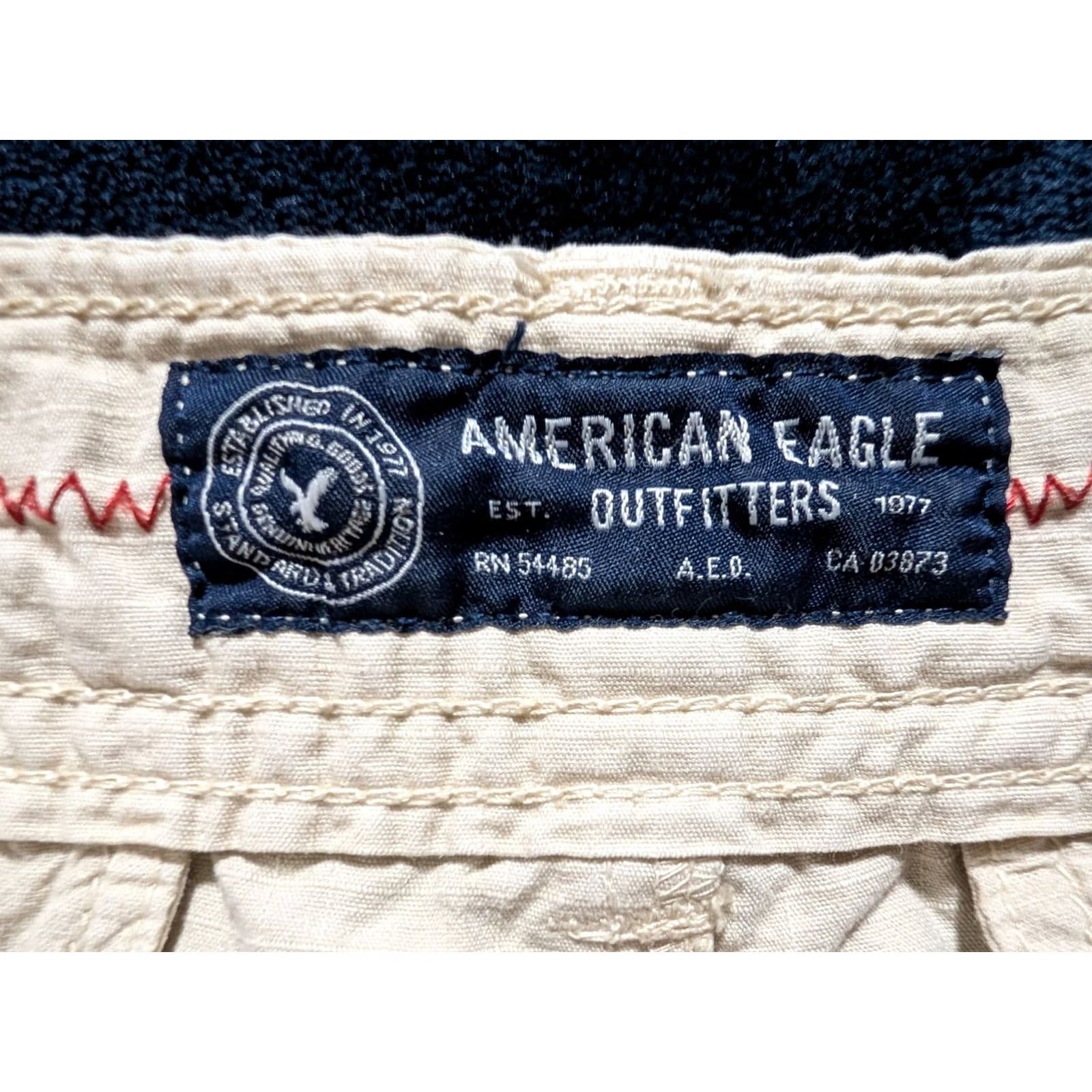American Eagle Outfitters American Eagle Men's Classic Length Casual Shorts 9" Inseam Ivory Cream Size 33 Size US 32 / EU 48 - 5 Thumbnail