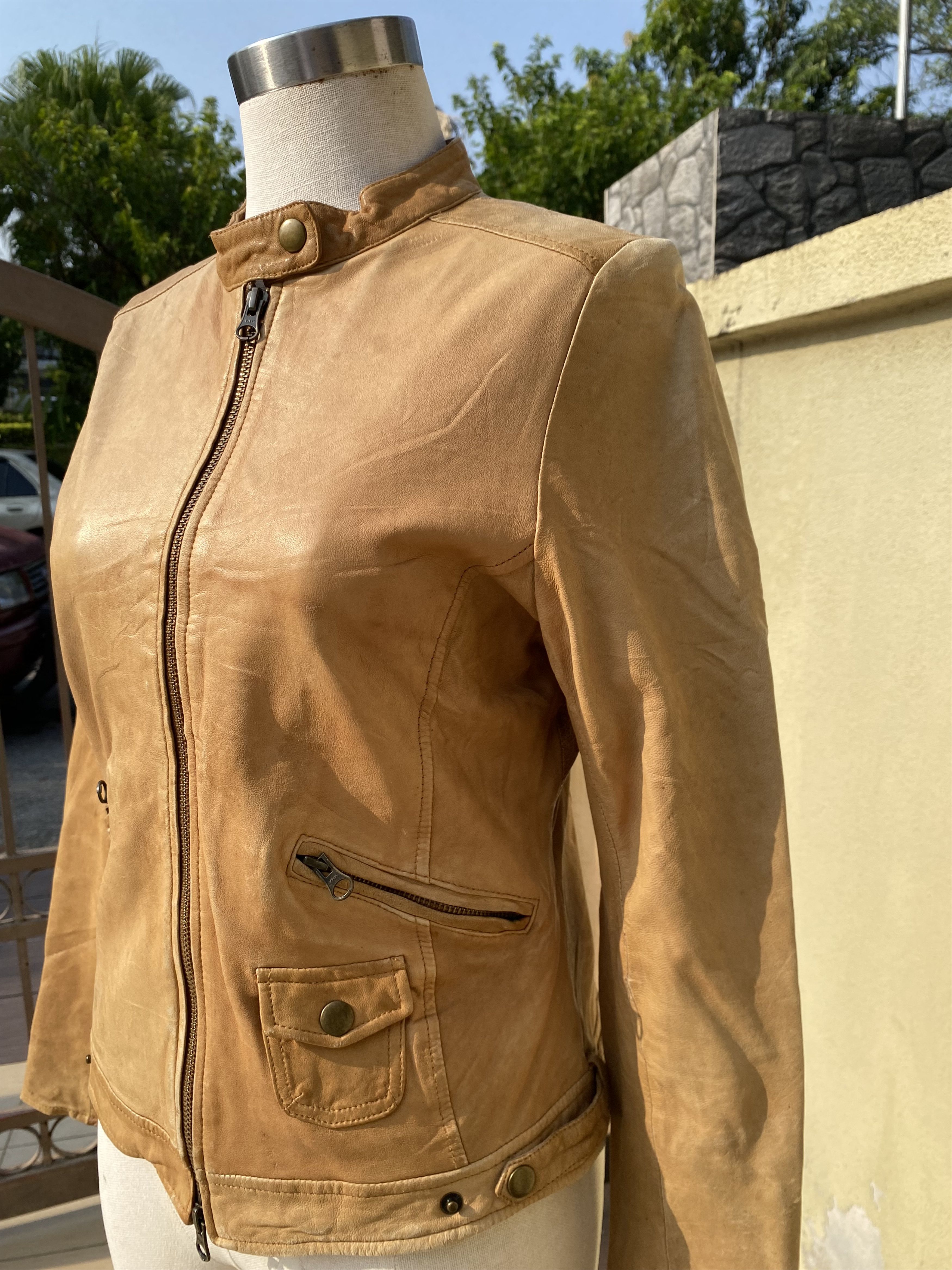 Japanese Brand faded leather jacket Size M / US 6-8 / IT 42-44 - 3 Thumbnail