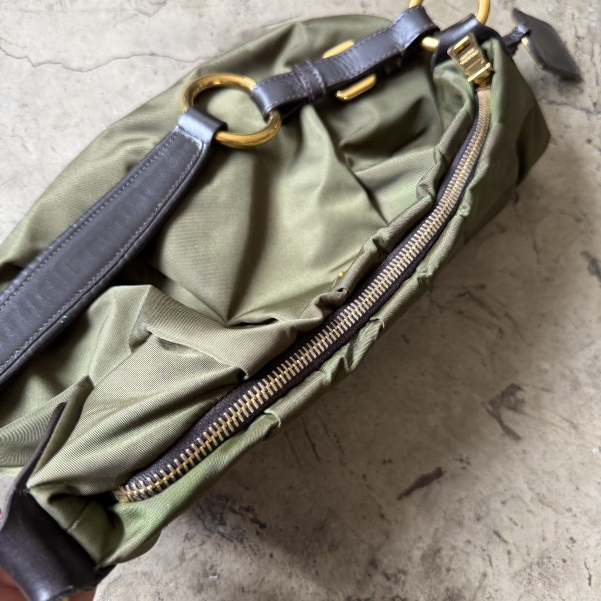 Prada Prada - Tessuto Nylon Vitello Daino Hobo Bag Olive Green Size ONE SIZE - 10 Thumbnail