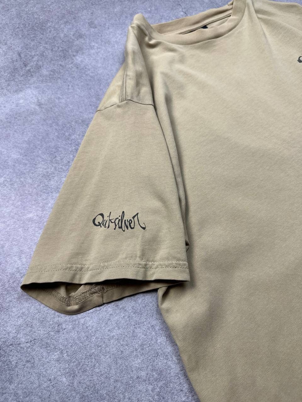 Quiksilver Vintage Quiksilver T-Shirt, Size L – Classic Surfwear Tee Size US L / EU 52-54 / 3 - 10 Thumbnail