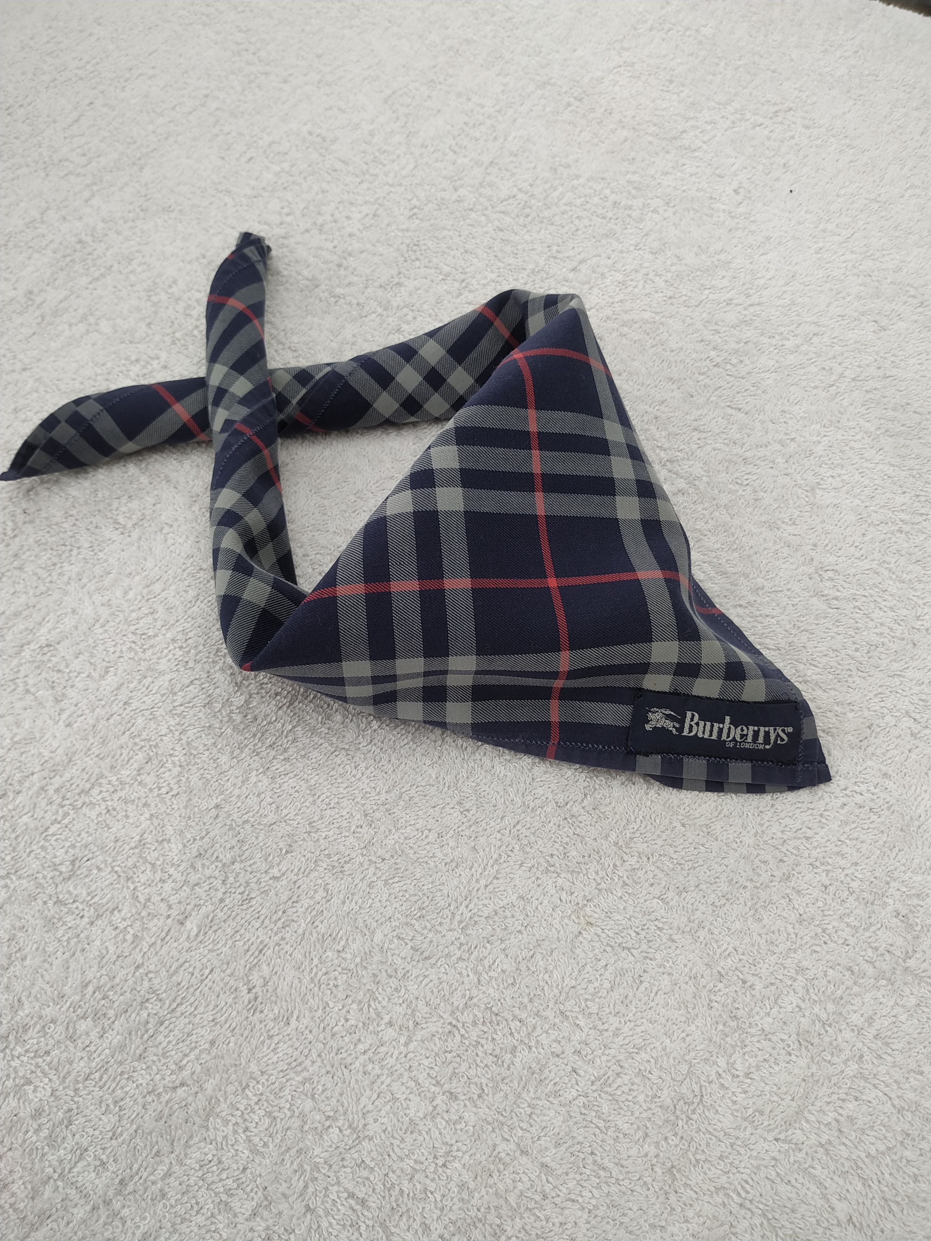 Burberry × Vintage Burberry Bandana / Handkerchief / Neckerchief - S031 Size ONE SIZE - 3 Thumbnail