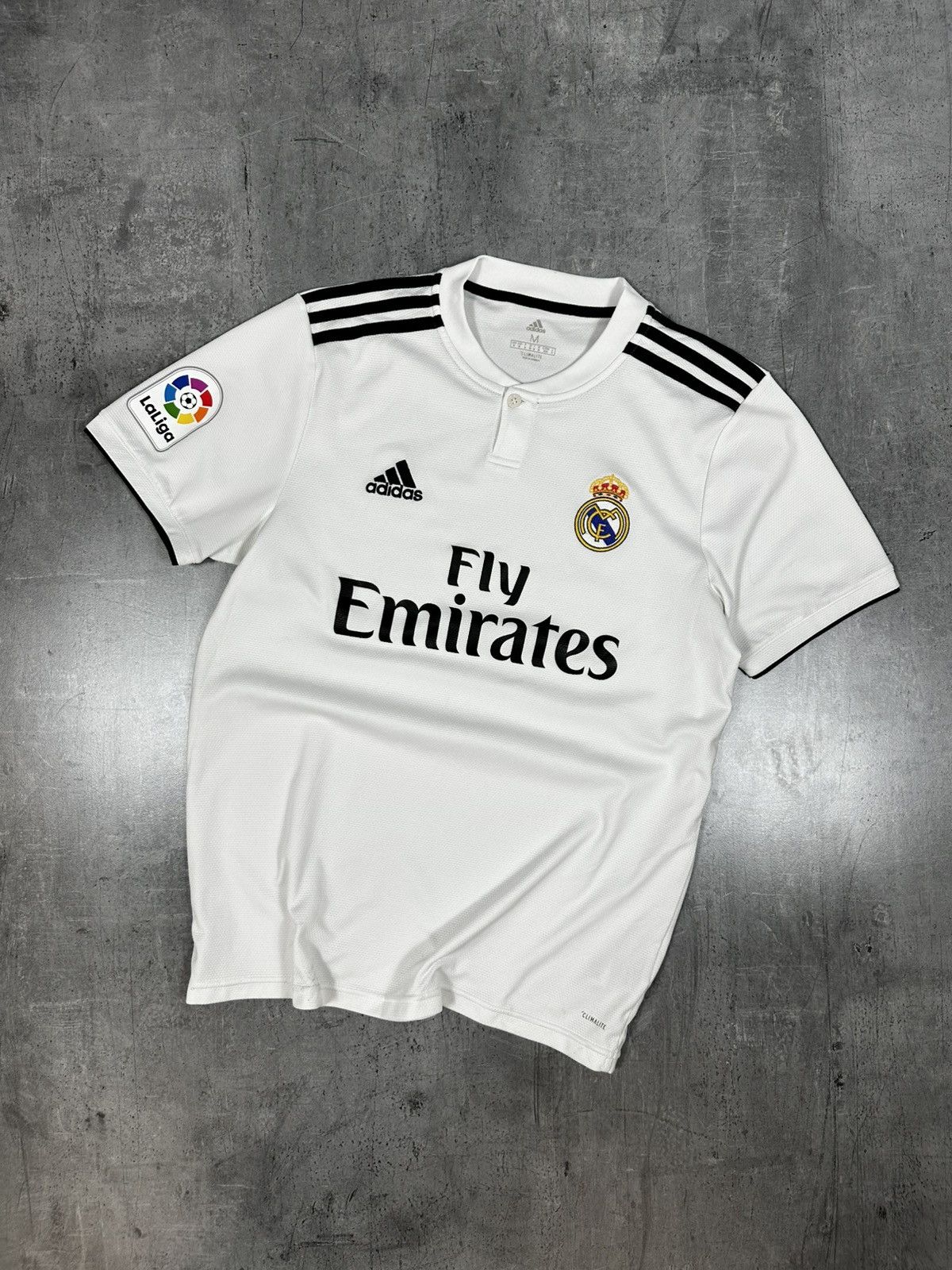 Adidas Adidas Real Madrid Jersey 2018 Home Kit Size M Size US M / EU 48-50 / 2 - 1 Thumbnail