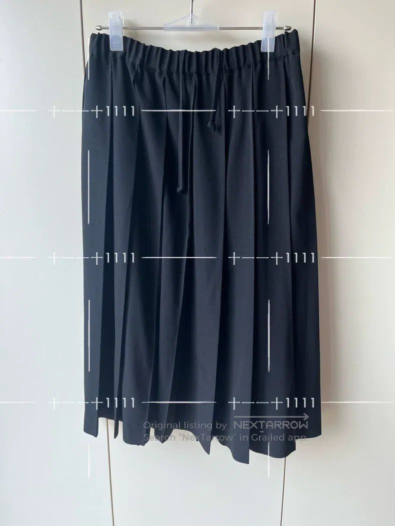 Comme des Garcons Comme Des Garcons size S Wool pleated skirt Size 23" - 1 Thumbnail