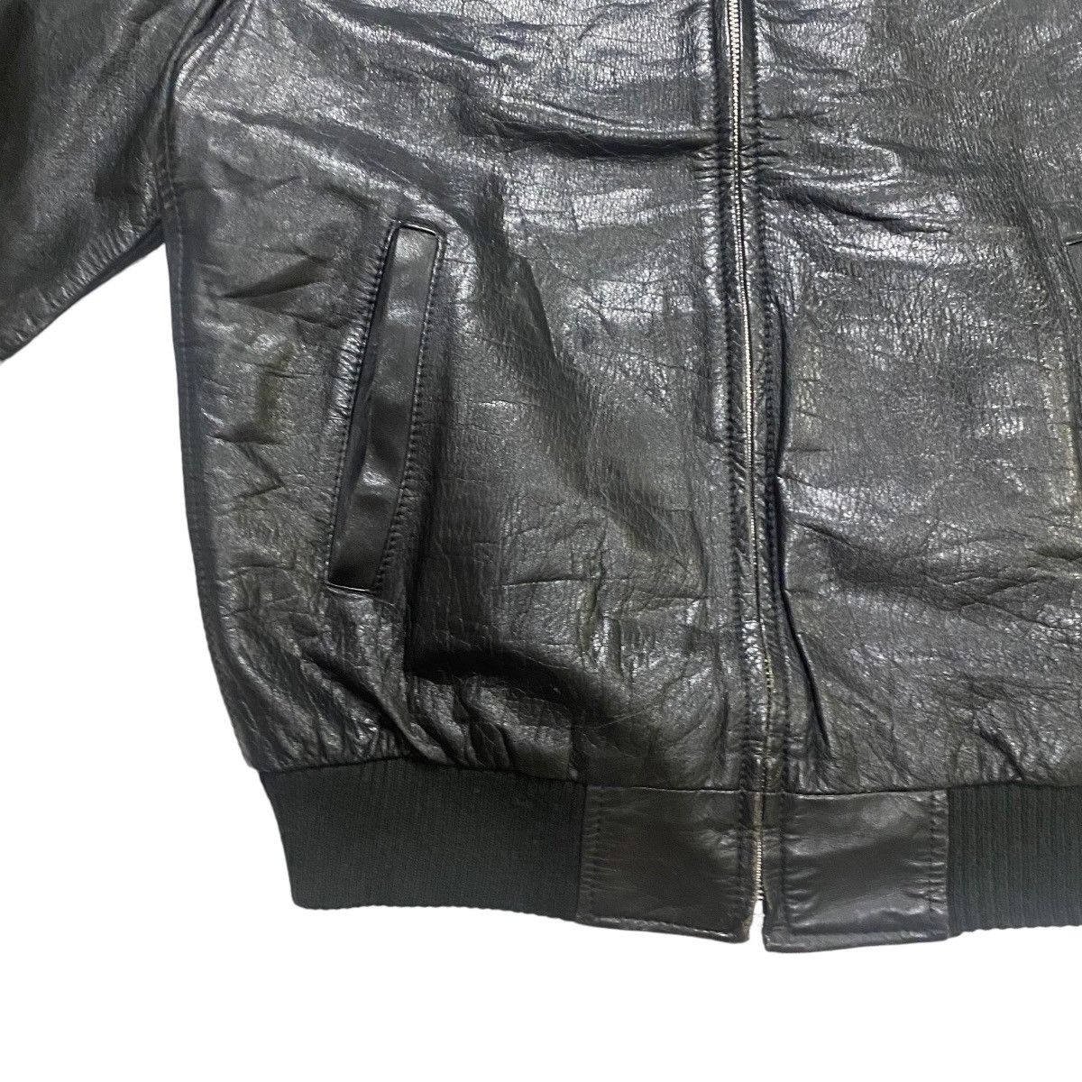 Genuine Leather Vintage 80s Bomber sheepskin leather jacket Size US M / EU 48-50 / 2 - 11 Thumbnail