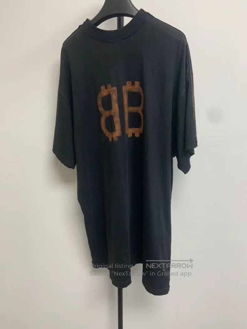 Balenciaga Balenciaga Printed Round Neck Casual Short Sleeve T-Shirt Size US M / EU 48-50 / 2 - 2 Thumbnail
