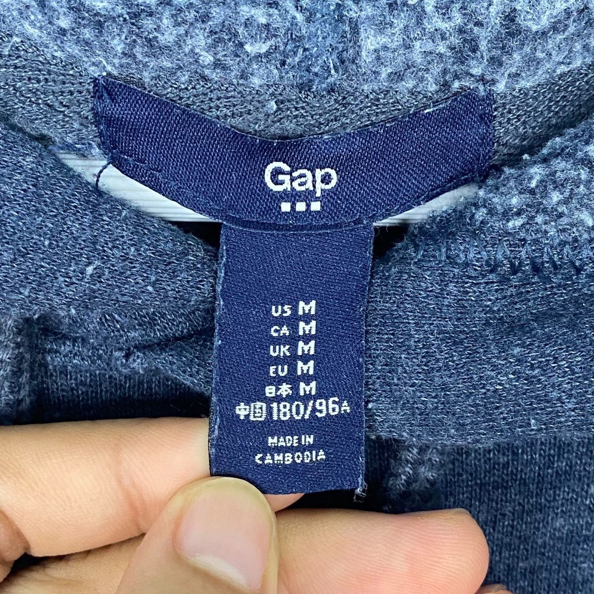 Vintage Vintage Gap Hoodie Big Logo Sweater Blue Pullover Jumper SzM Size US M / EU 48-50 / 2 - 6 Thumbnail