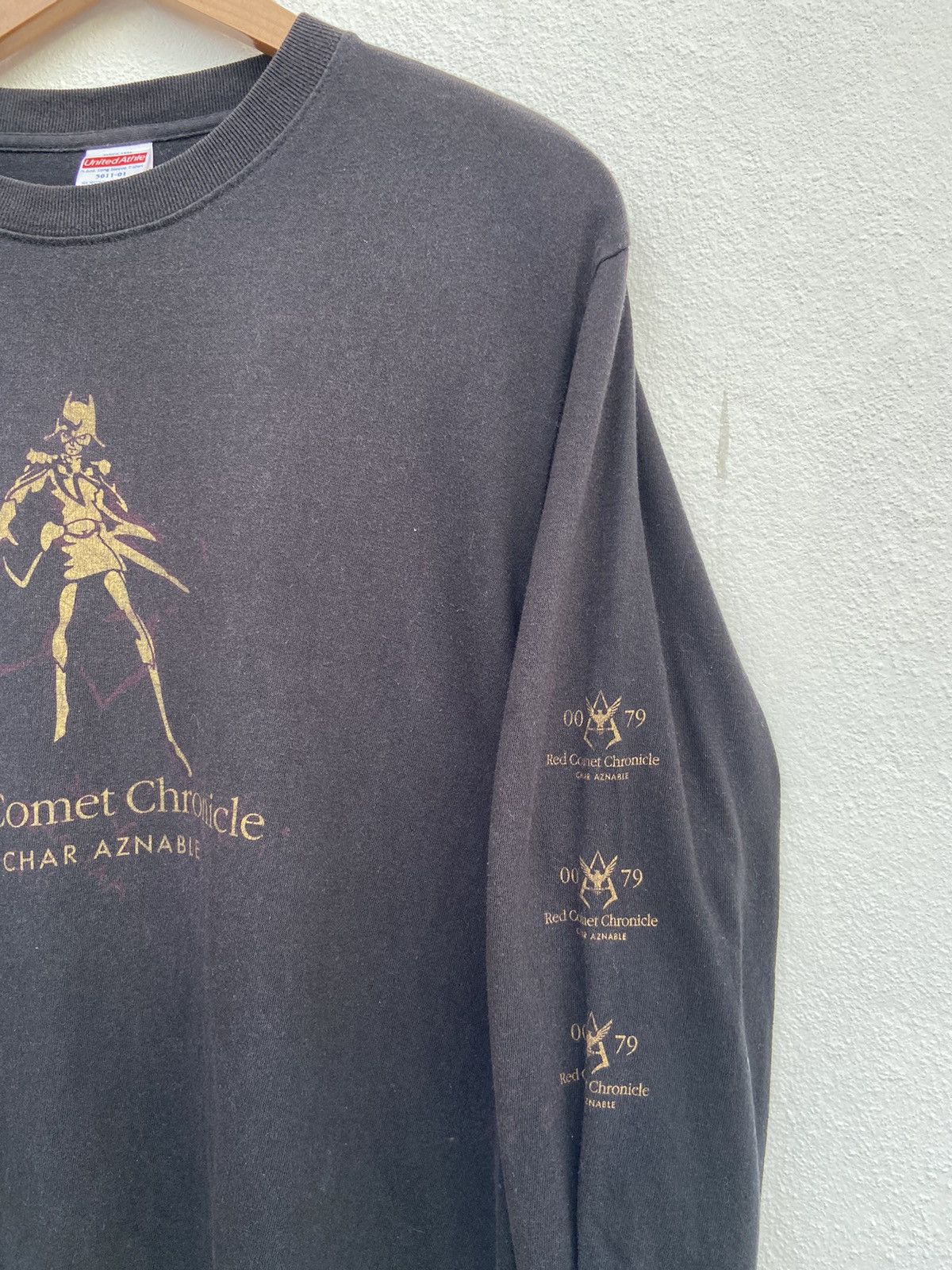 Anime 🔥 RED Comet Chronicle t shirt Gundam Size US M / EU 48-50 / 2 - 4 Thumbnail
