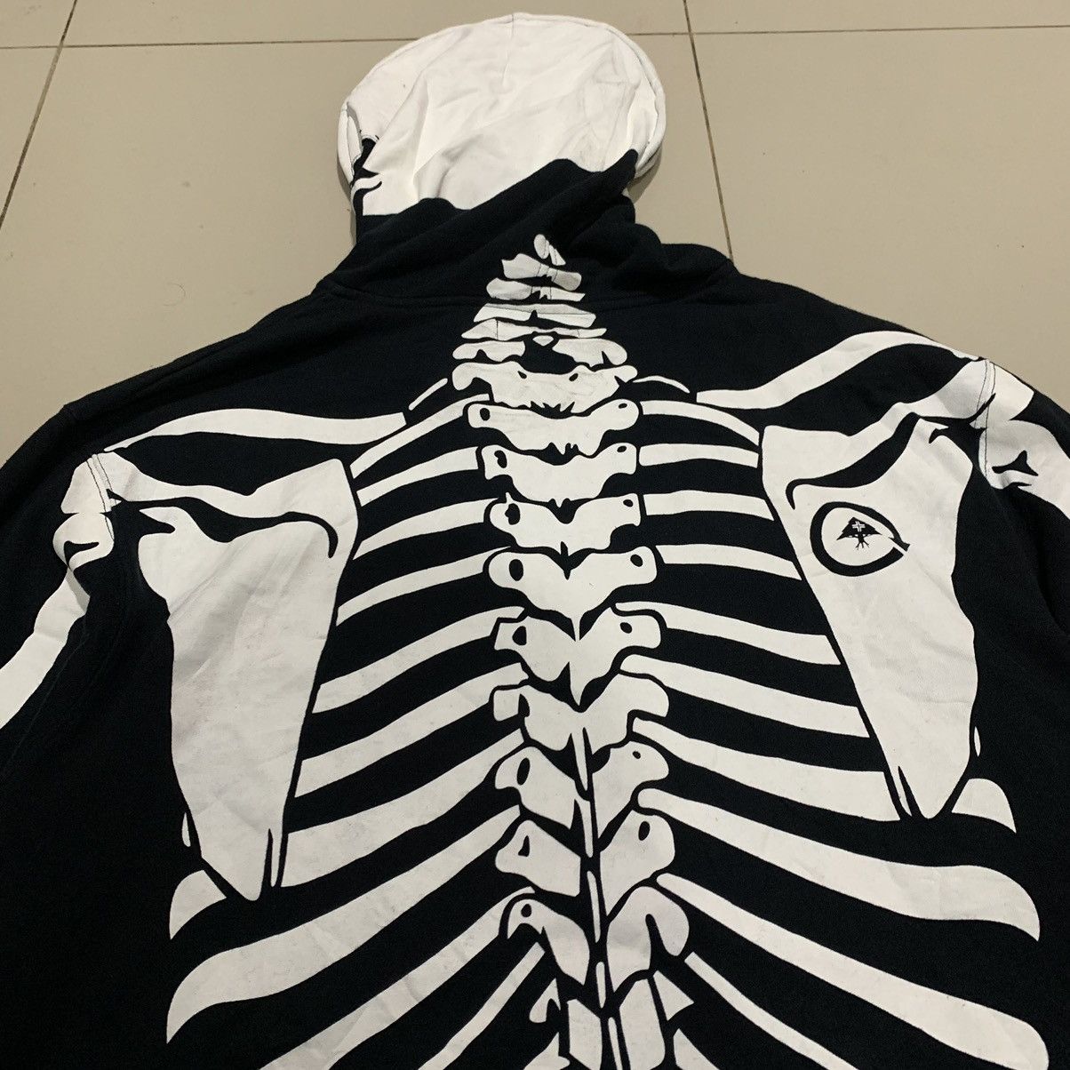 LRG × Vintage Rare LRG Dead Serious Skeleton Ziphoodie Glow In The Dark Size US XL / EU 56 / 4 - 13 Thumbnail