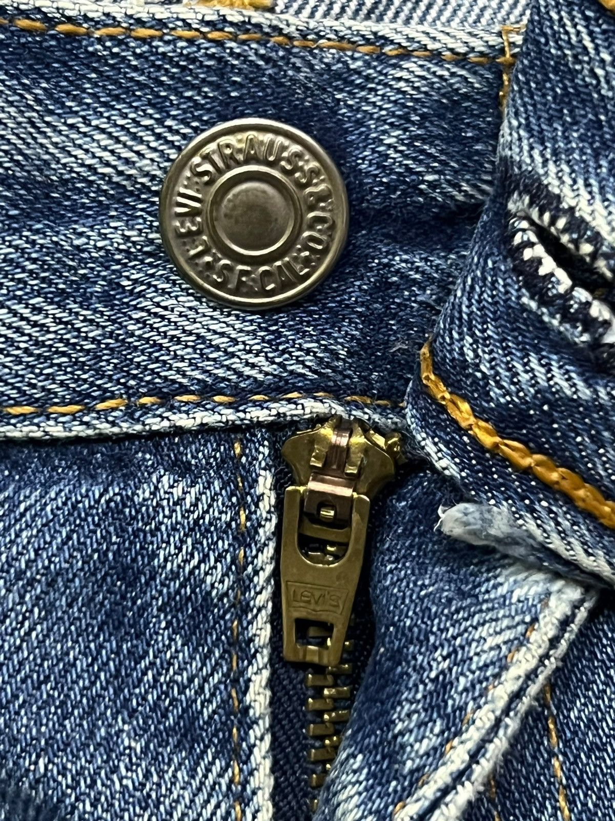 Levi's Loose Vintage 00s Levi’s 505-03 Japan - Faded Wash Jeans Size US 33 - 10 Thumbnail