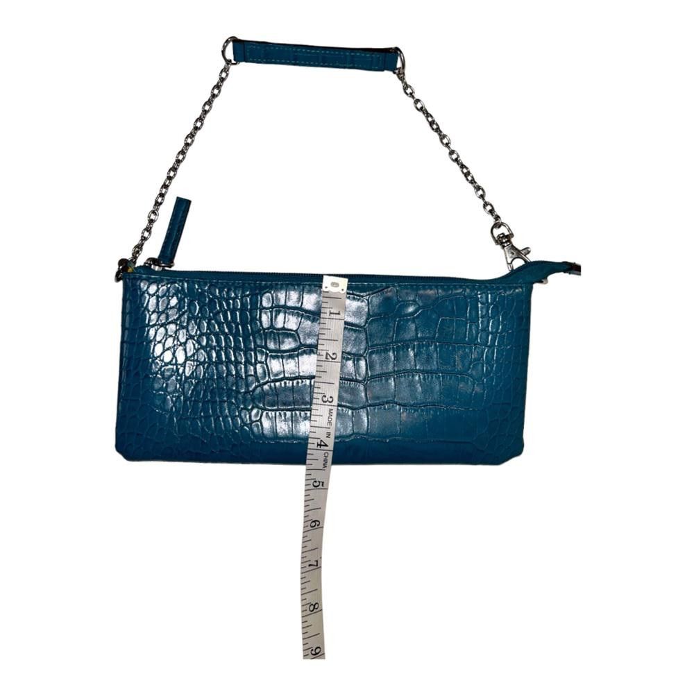 Designer Blue Faux Snakeskin Clutch Size ONE SIZE - 5 Thumbnail