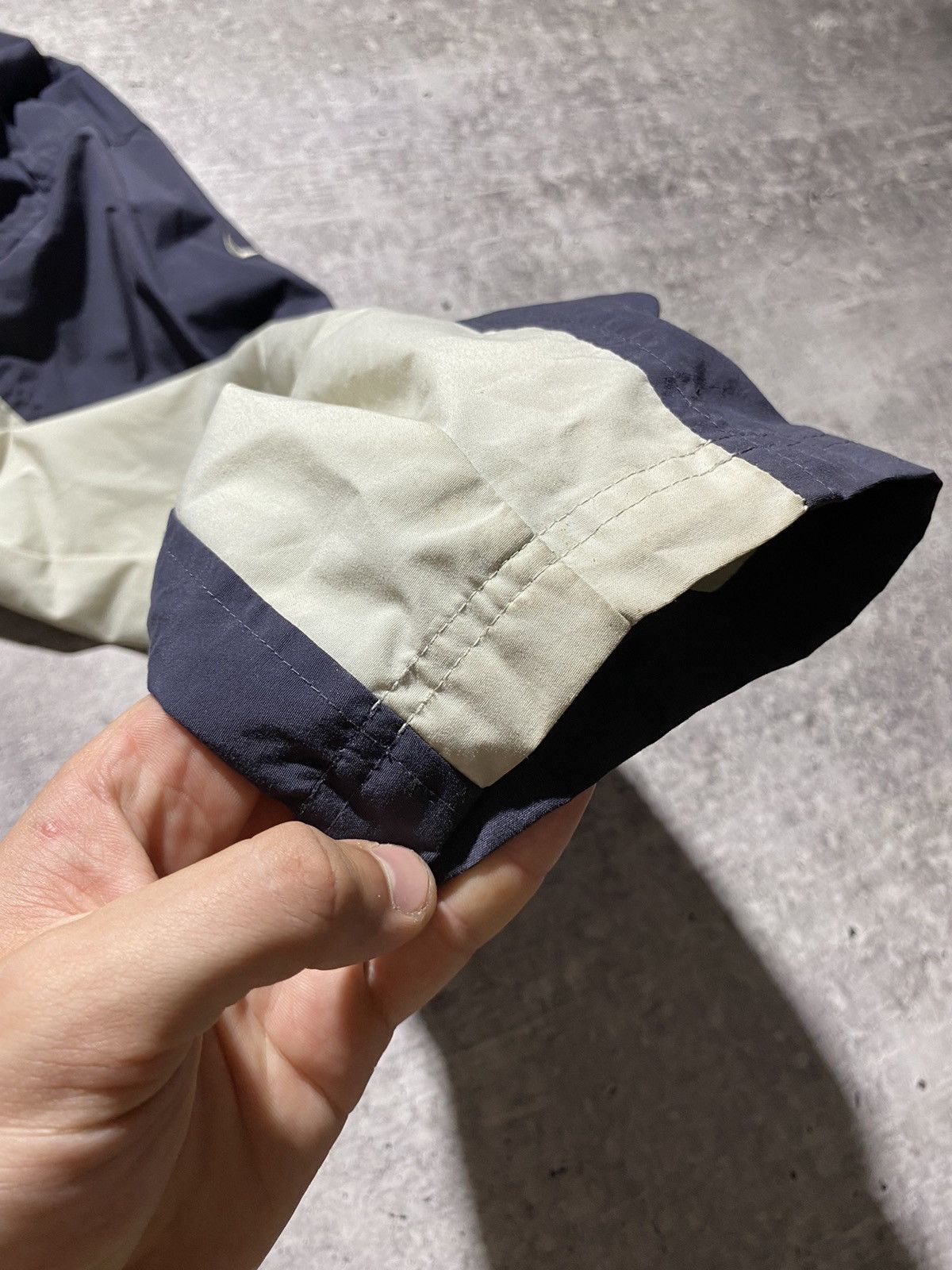 Nike Nike Vintage Light Jacket Size US M / EU 48-50 / 2 - 18 Thumbnail