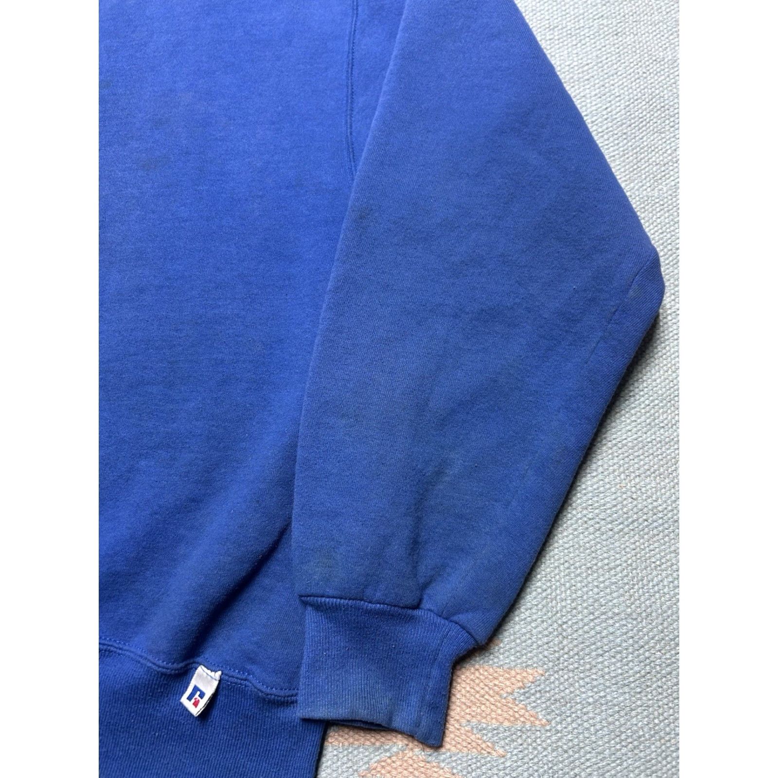 Vintage VINTAGE Russell athletic crewneck sweatshirt blue USA Large Men's Sweatshirt Pullover Size US L / EU 52-54 / 3 - 4 Thumbnail