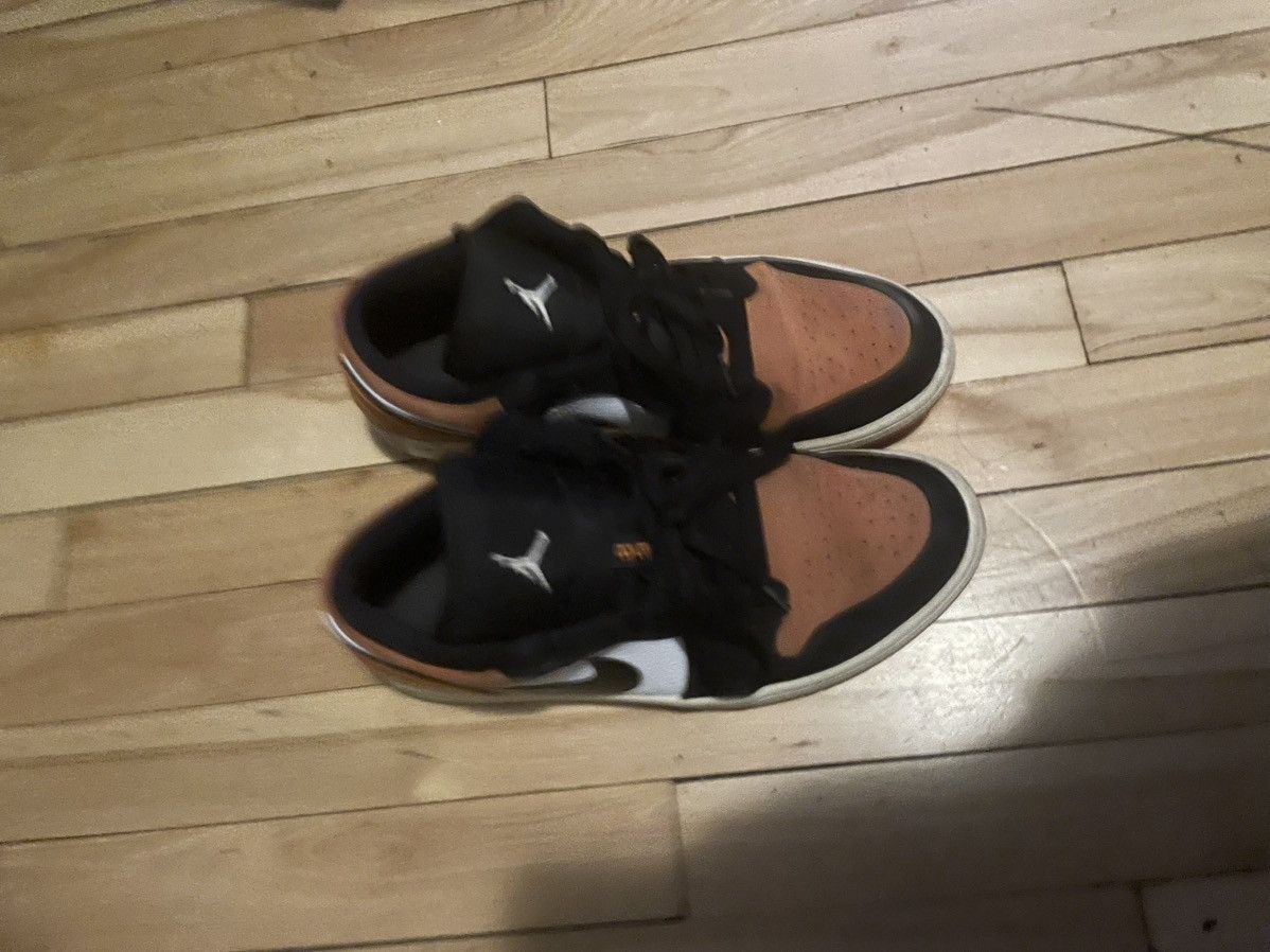 Jordan Brand Jordan 1 Low Shattered Backboard Size US 10.5 / EU 43-44 - 2 Thumbnail
