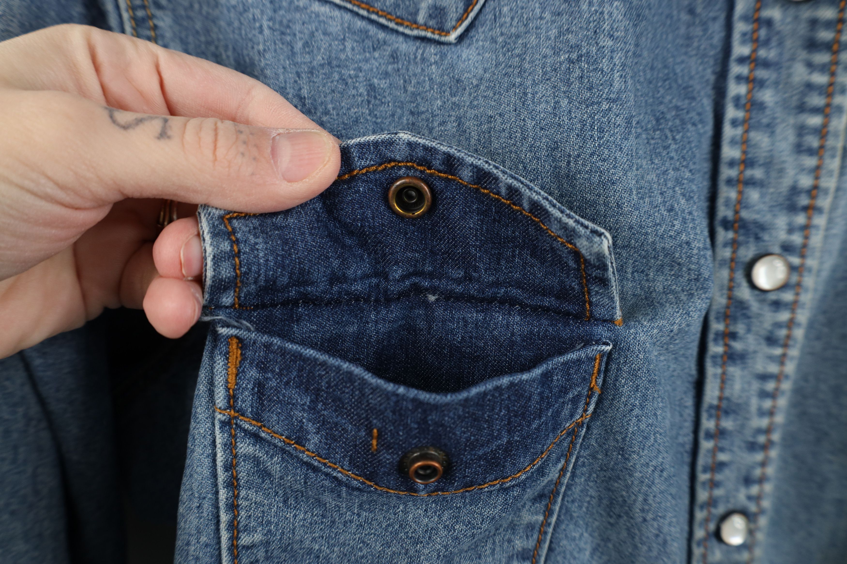 Levi's Vintage Y2K Levis Babydoll Snap Button Denim Shirt Stretch Size XL / US 12-14 / IT 48-50 - 8 Thumbnail