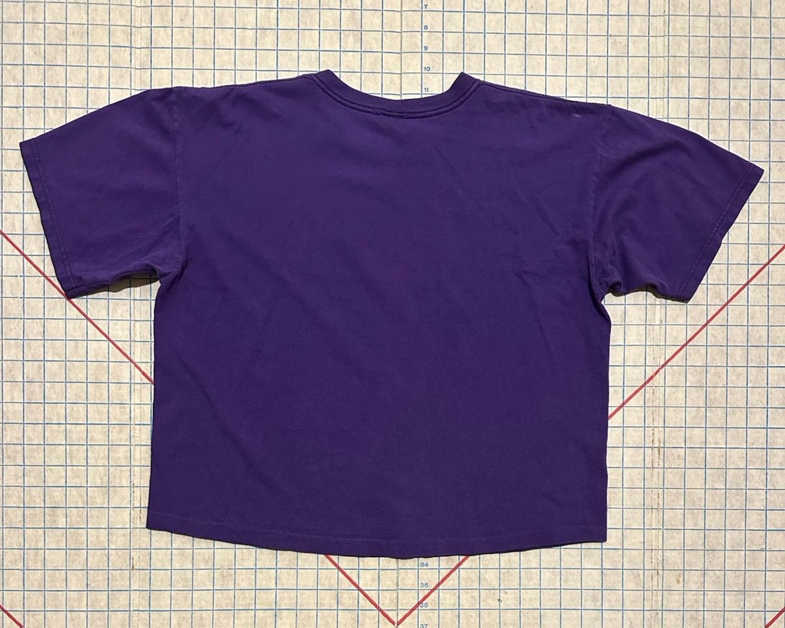 Disney Vintage 90s Disney Tinkerbell Tink Tee Purple Boxy Fit 22x22 Size US L / EU 52-54 / 3 - 6 Thumbnail