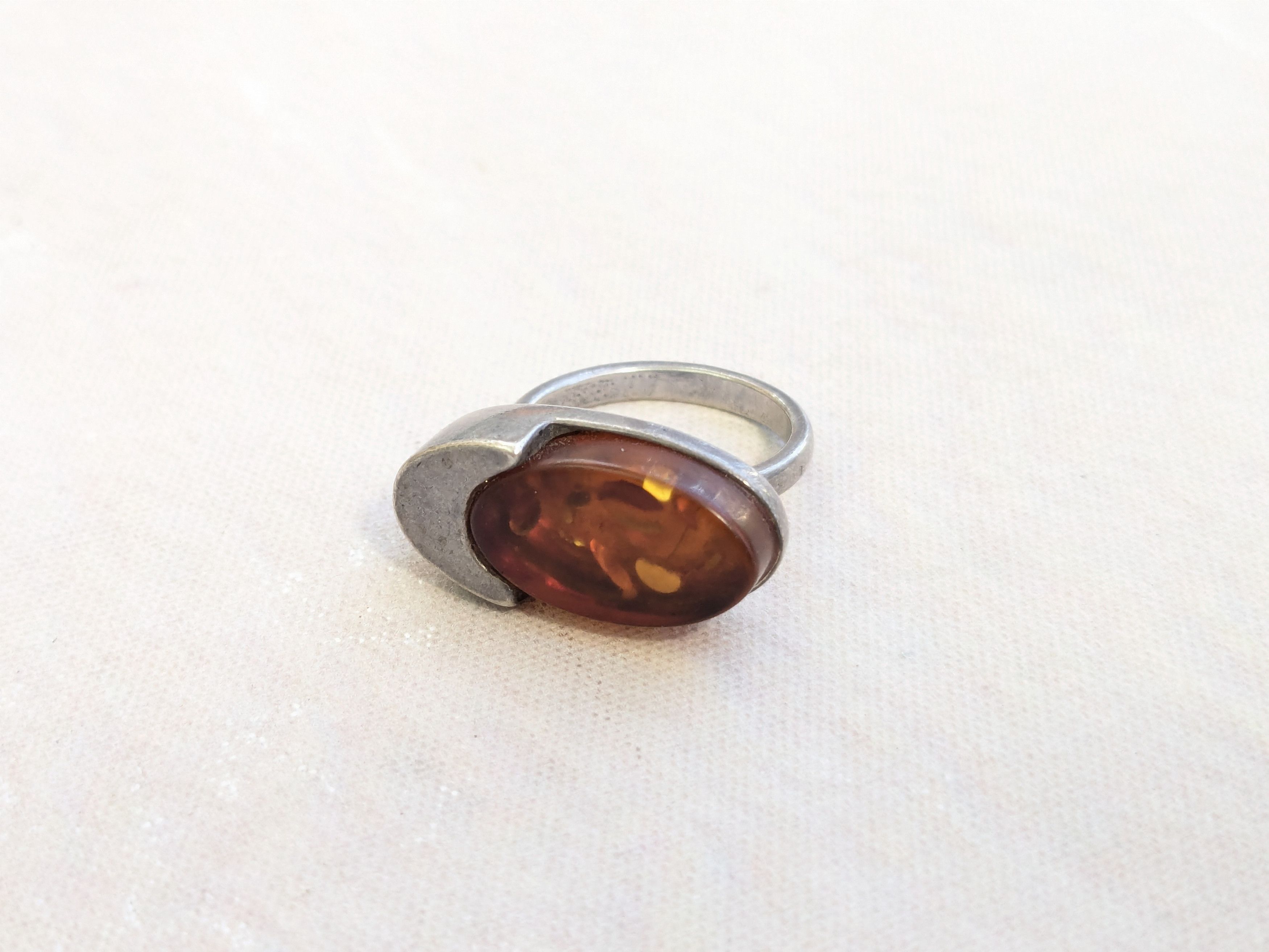 Jewelry × Vintage Vintage Sterling Silver Ring Orange Amber MCM 5.5 Size ONE SIZE - 1 Thumbnail