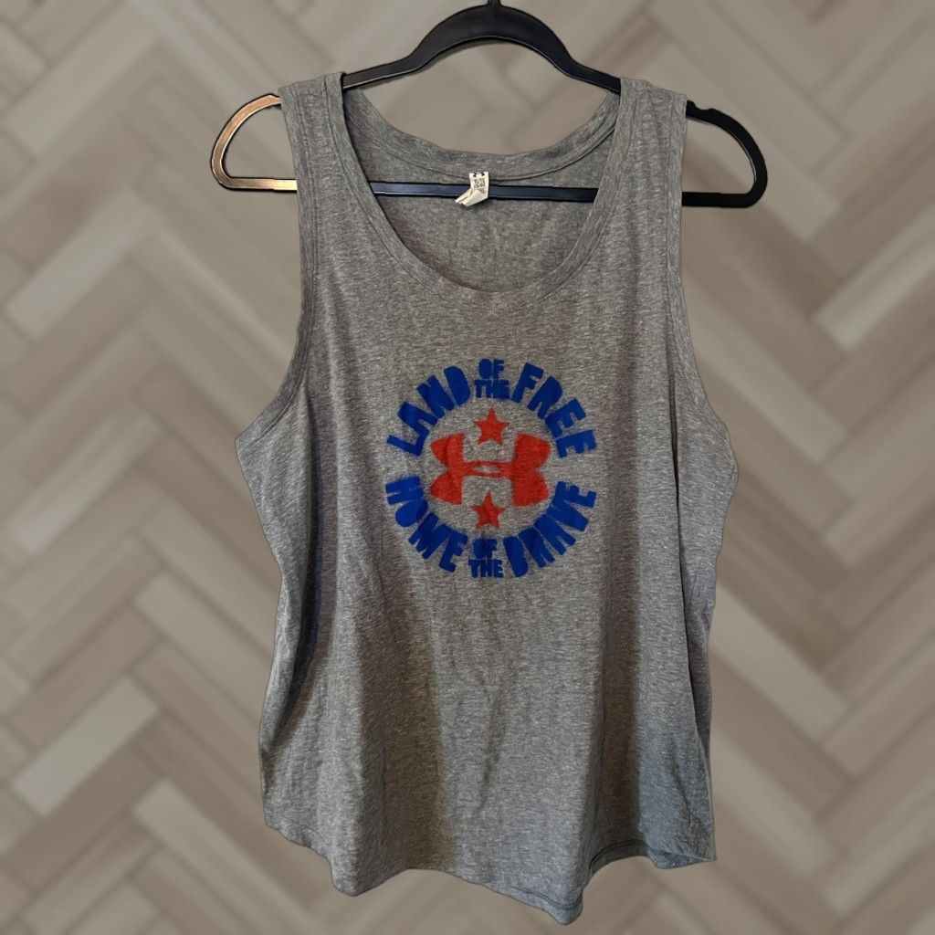 Under Armour VINTAGE Under Armour Womens Tank Shirt XL Gray Land of the Free 4th of July USA Flag Sleeveless Activewear Womens XL Tank Size XL / US 12-14 / IT 48-50 - 1 Thumbnail