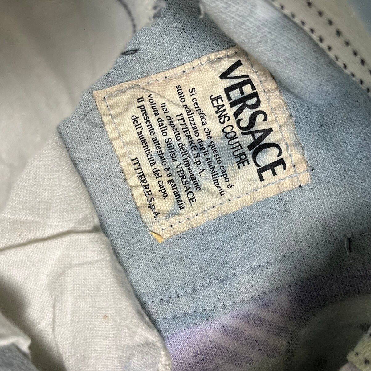 Versace Vintage Versace 1991 Graphics Jeans Size US 31 - 12 Preview