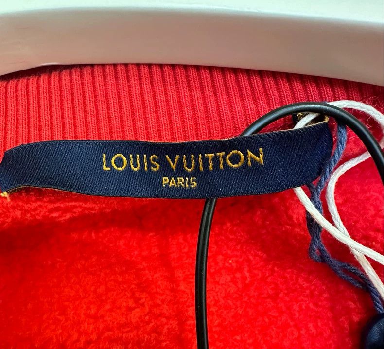 Louis Vuitton Louis Vuitton Red embroidered Wizard of Oz sweatshirt 2501- Size US M / EU 48-50 / 2 - 7 Thumbnail