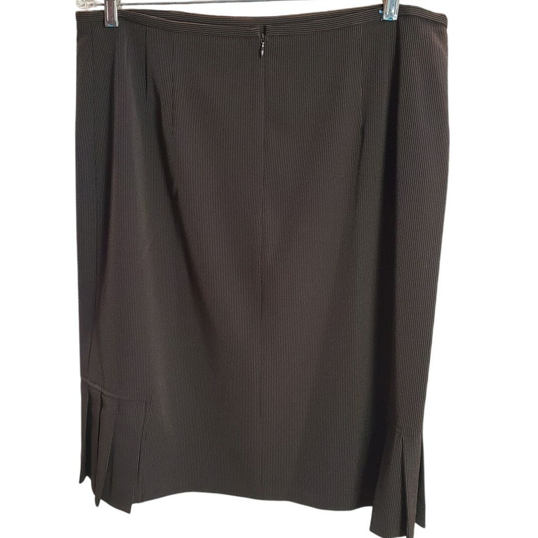 Other K.C. Spencer Brown white Pinstripe Pencil Skirt Size 16 Size 38" / US 16 / IT 52 - 2 Thumbnail
