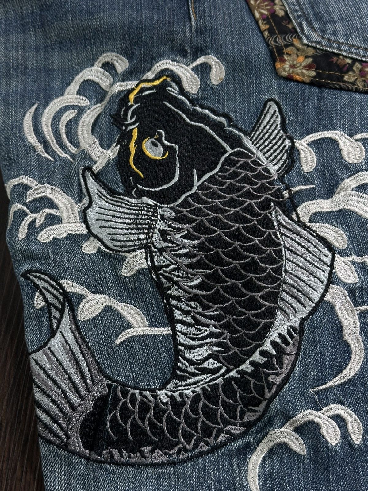 Karakuri Tamashii KARAKURI STYLE ‘ DOMINATE ‘ KOI EMBROIDERY JAPANESE DENIM Size US 30 / EU 46 - 10 Thumbnail