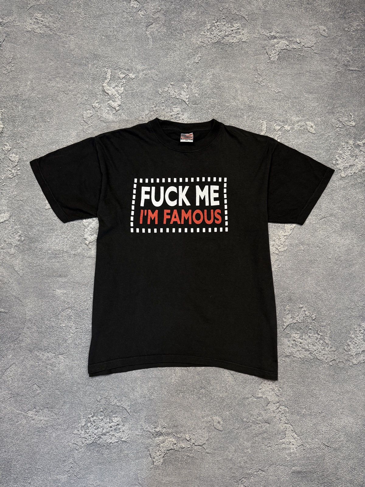 Vintage Vintage Y2K ADULT “ FUCK ME IM FAMOUS STAR “ SLOGAN Tee Size US M / EU 48-50 / 2 - 1 Thumbnail