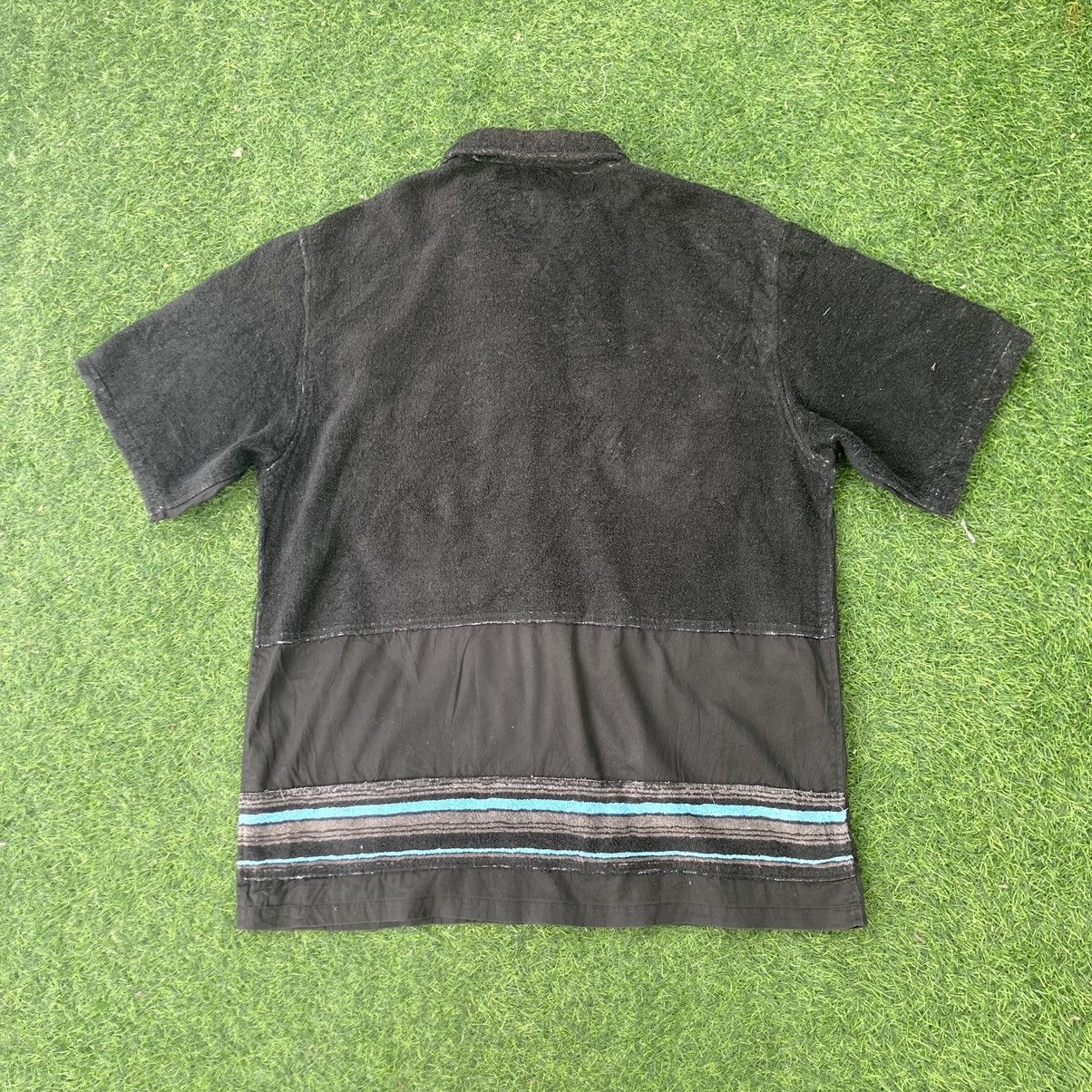 Undercover UNDERCOVERISM JUN TAKAHASHI SPRING SUMMER 04 BUTTON UPS Size US L / EU 52-54 / 3 - 2 Thumbnail