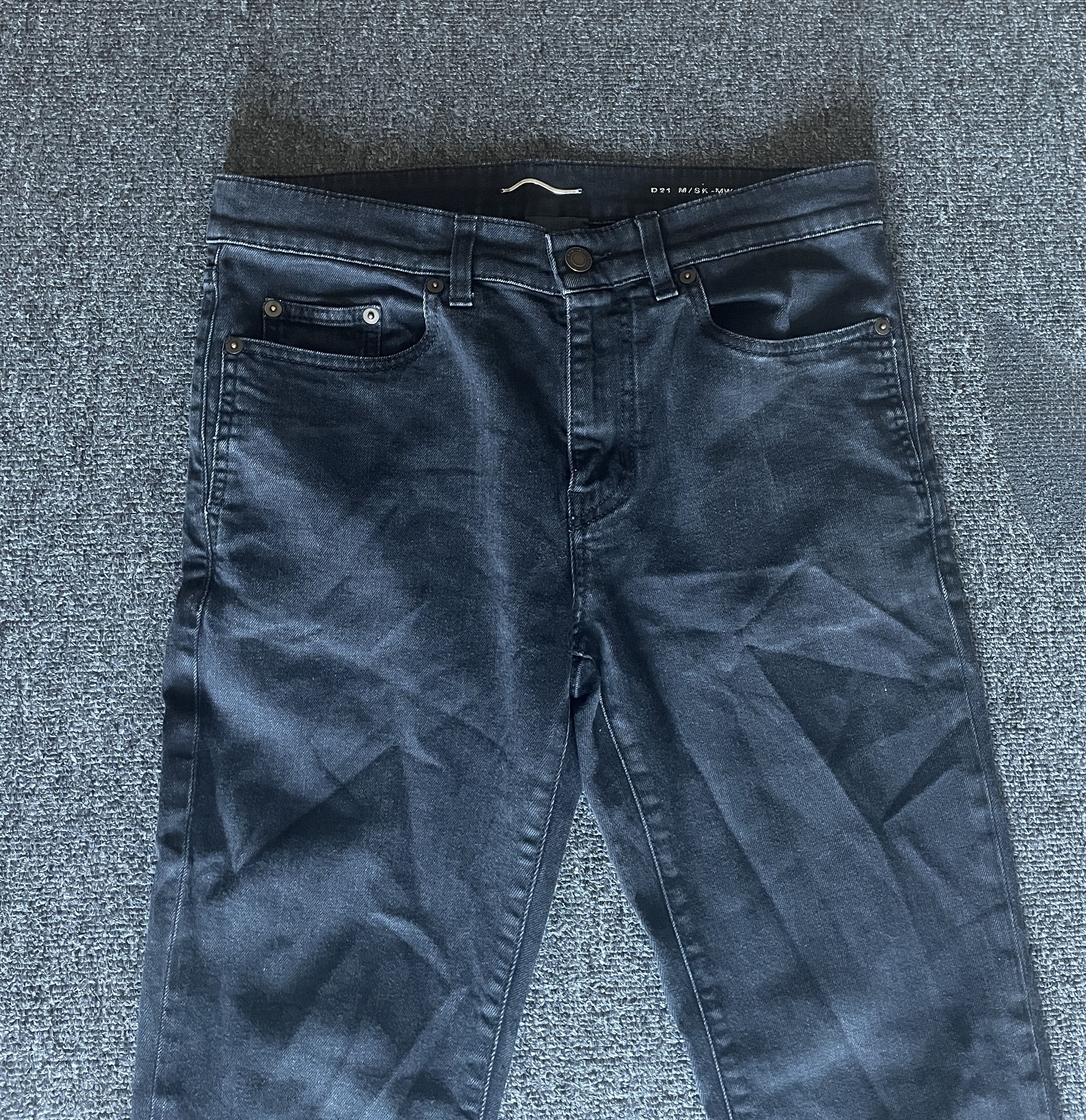 Saint Laurent Paris Saint Laurent ysl mes's d21 jeans size 31 Size US 30 / EU 46 - 2 Thumbnail