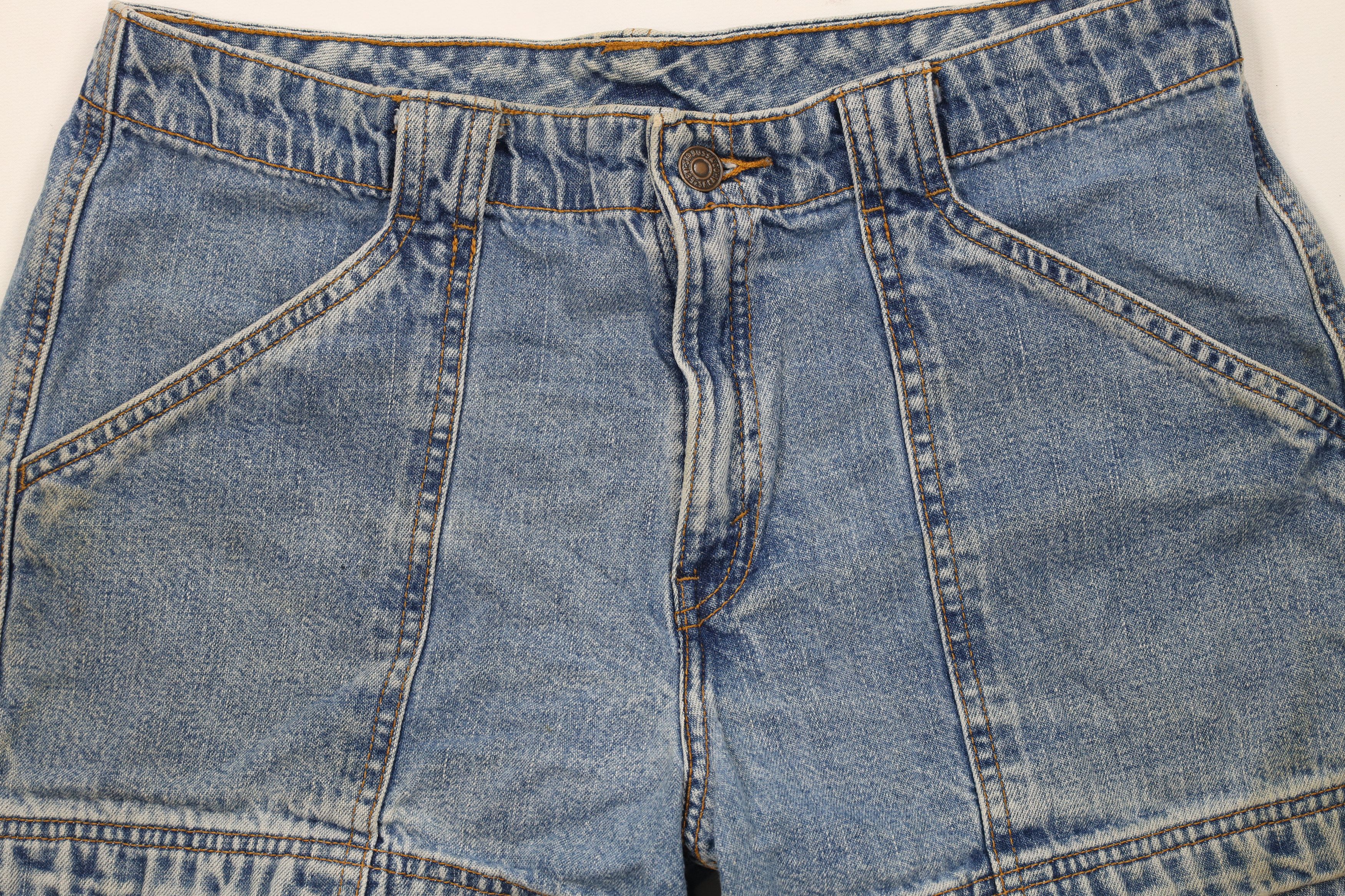 Levi's × Vintage Vintage 90s Levis Big Pocket Dungaree Denim Jean Shorts Size 32" / US 10 / IT 46 - 3 Thumbnail