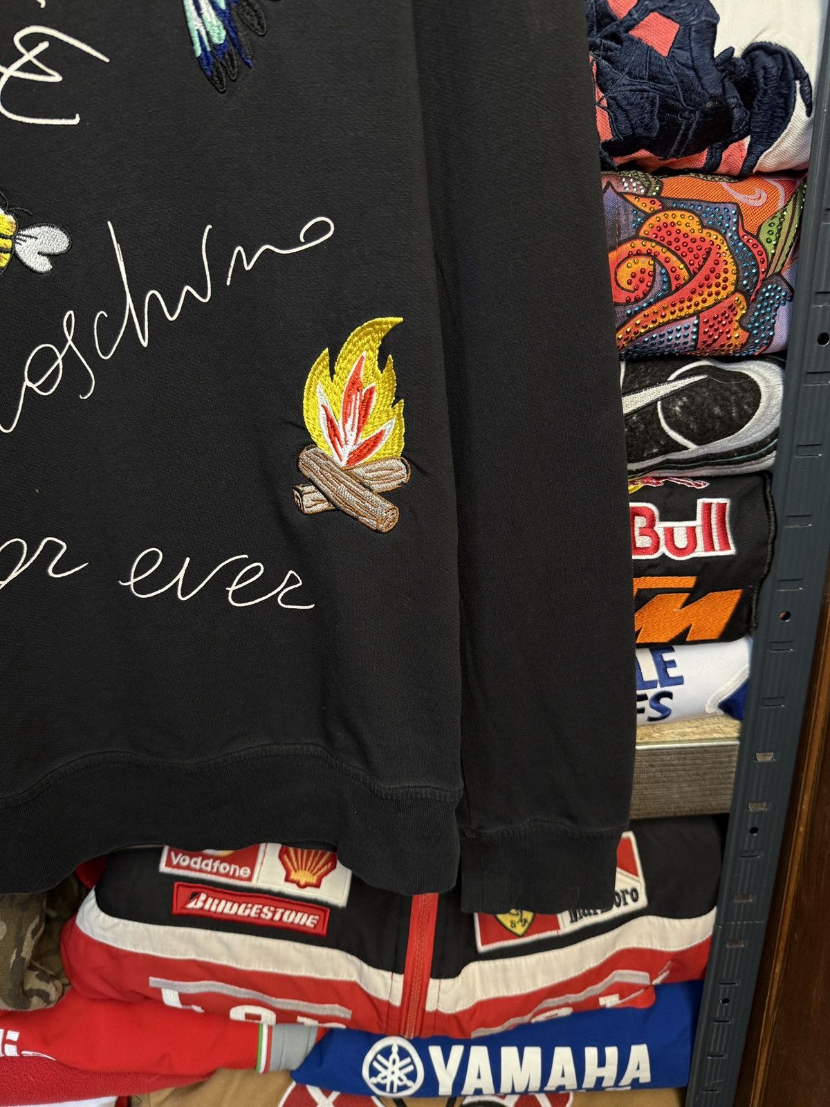 Moschino × Vintage Love Moschino In Love We Trust Big Logo Long Sleeve Tee Size US M / EU 48-50 / 2 - 4 Thumbnail