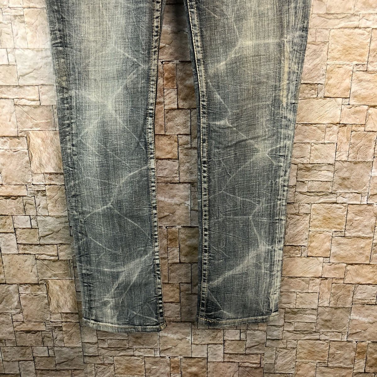 Japanese Brand Urban Crush faded Blue denim Jeans #A996 Size 30" / US 8 / IT 44 - 7 Thumbnail