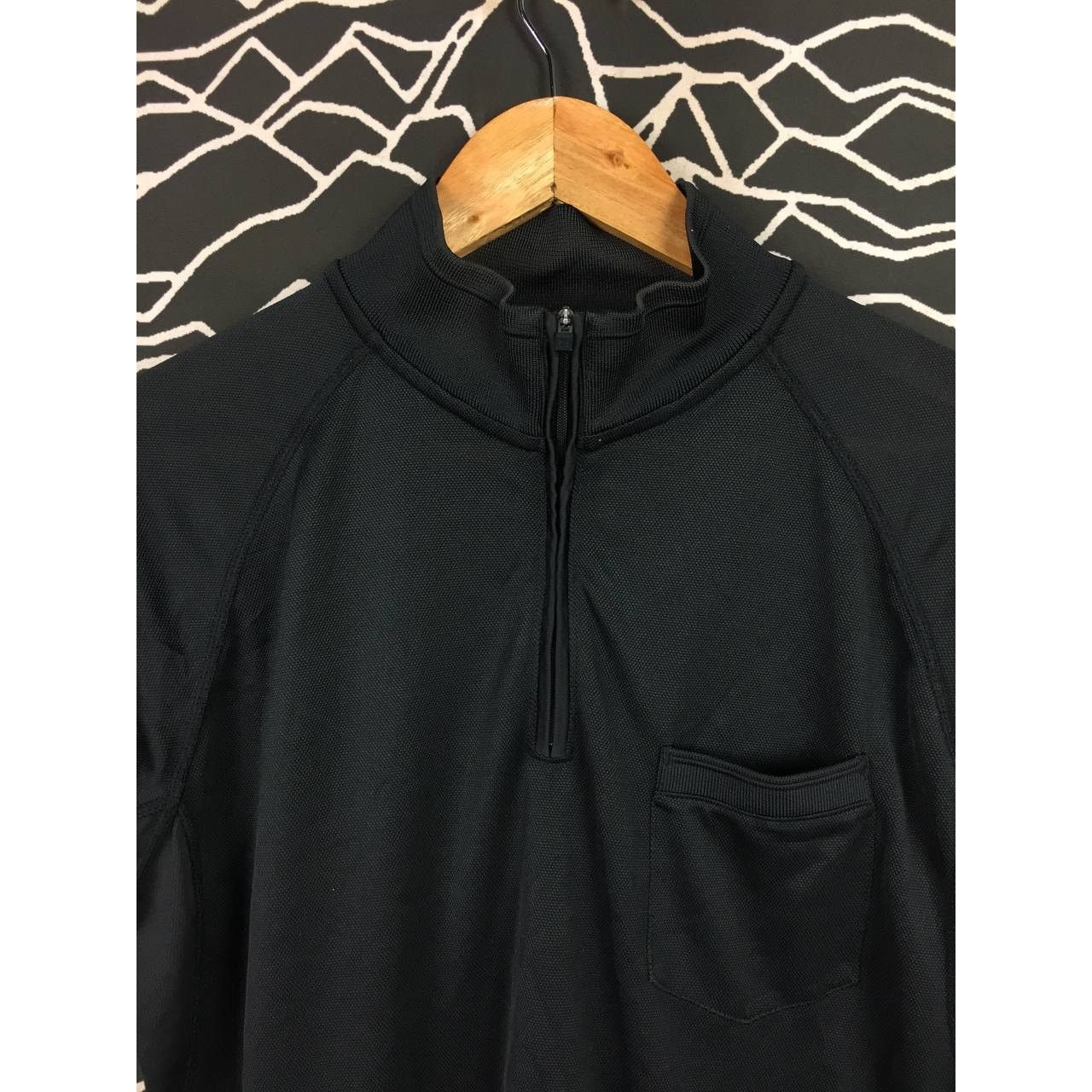 Japanese Brand × Uniqlo Uniqlo Activewear Half Zip Mock Neck Pocket Tee Size M Size US M / EU 48-50 / 2 - 4 Thumbnail