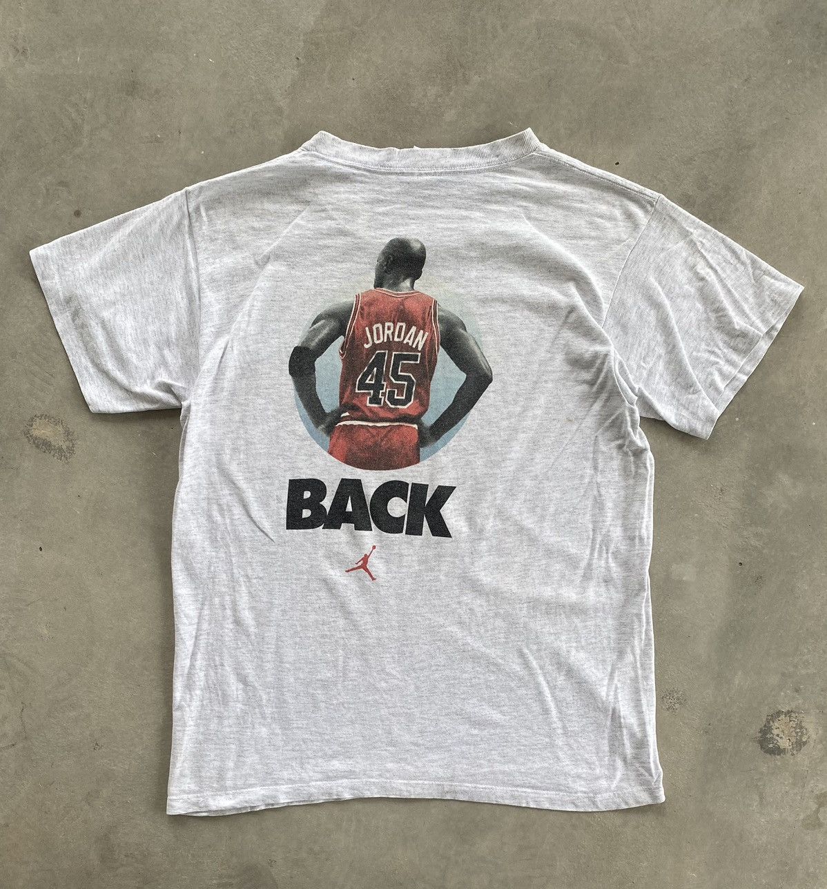 Nike VINTAGE NIKE JORDAN TEE Size US L / EU 52-54 / 3 - 4 Thumbnail