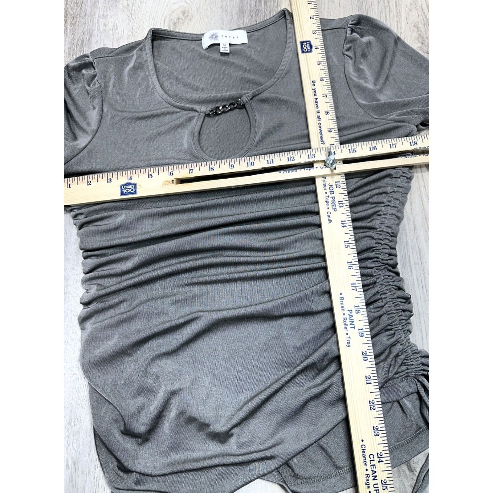 Vintage Fever Womens Dark Gray Gathered Ruched Top Shirt Chain Neck Stretch M NWT Size M / US 6-8 / IT 42-44 - 2 Thumbnail