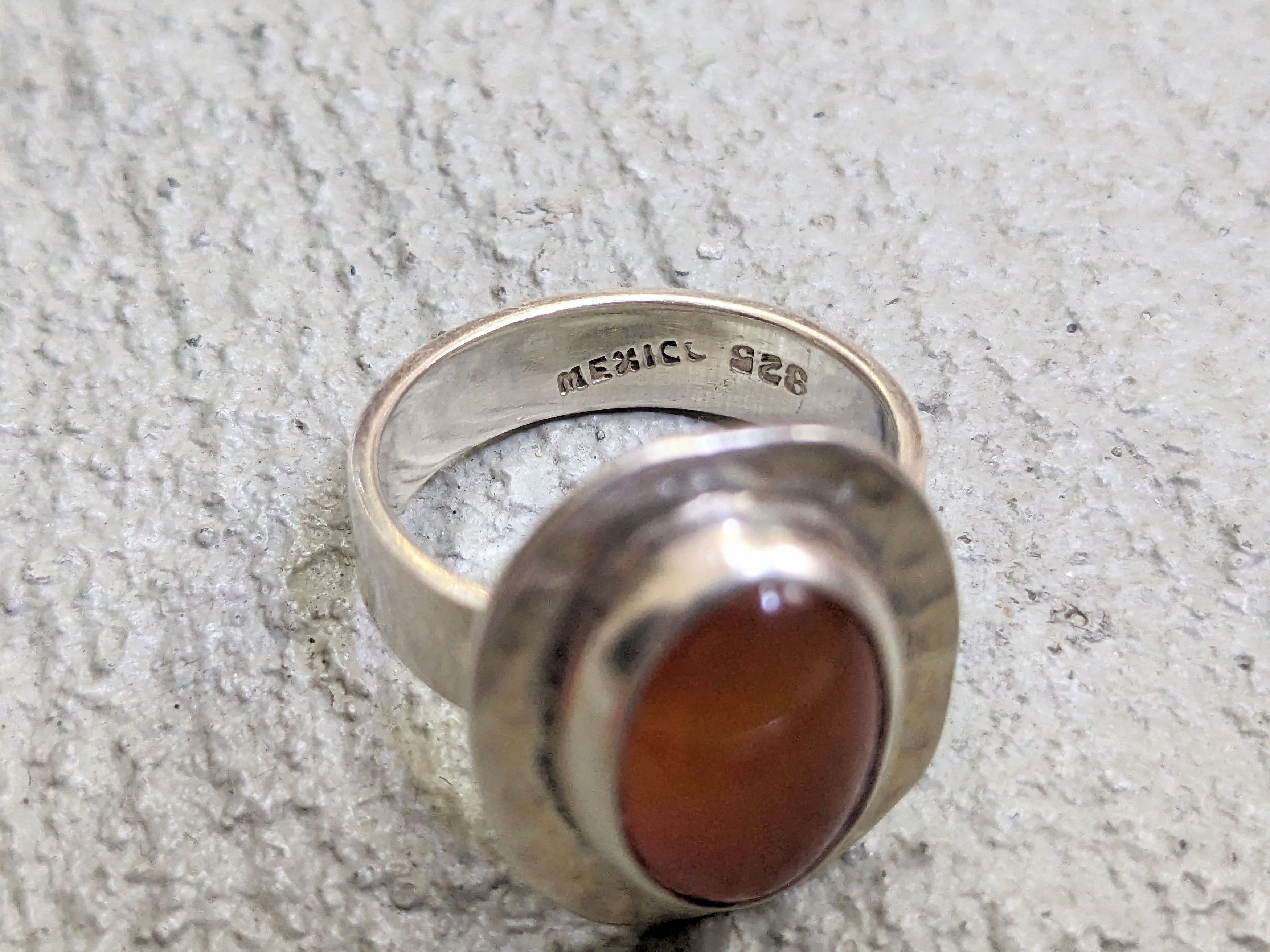 Jewelry × Vintage Vintage Sterling Silver Ring Orange Carnelian 8.25 Hammered Size ONE SIZE - 5 Thumbnail