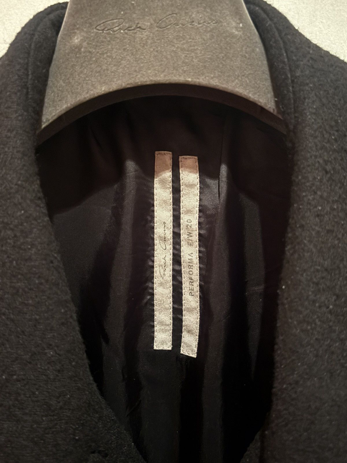 Rick Owens Rick Owens drella coat FW//20 performa Size US M / EU 48-50 / 2 - 5 Thumbnail
