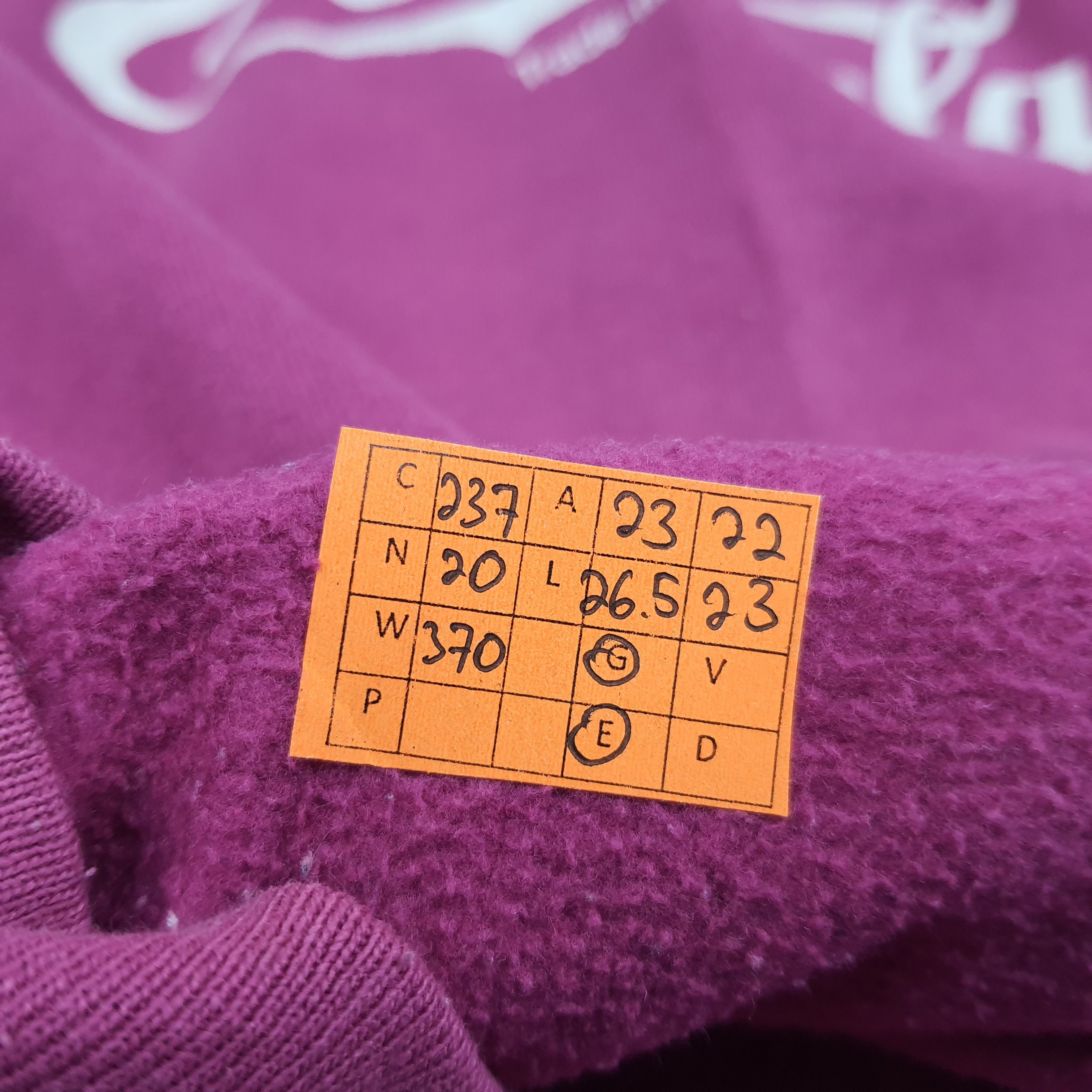 Other Vintage Coca-Cola Streetwear Sweatshirt C237N20 Size US L / EU 52-54 / 3 - 6 Thumbnail
