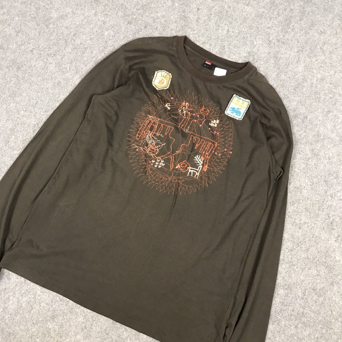Diesel DIESEL EMBROIDERY DESIGN BROWN FADED LONG SLEEVE TSHIRT Size US M / EU 48-50 / 2 - 2 Thumbnail