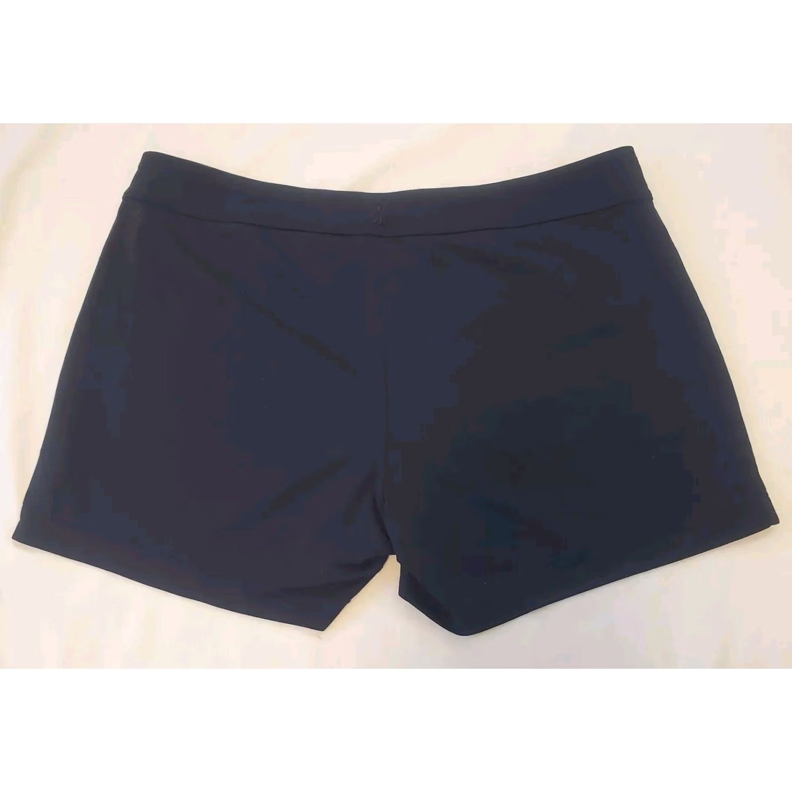 Athleta Athleta Shorts Womens XL Black Sport Yoga Bike Faux Button Size 40" / US 18 - 2 Thumbnail