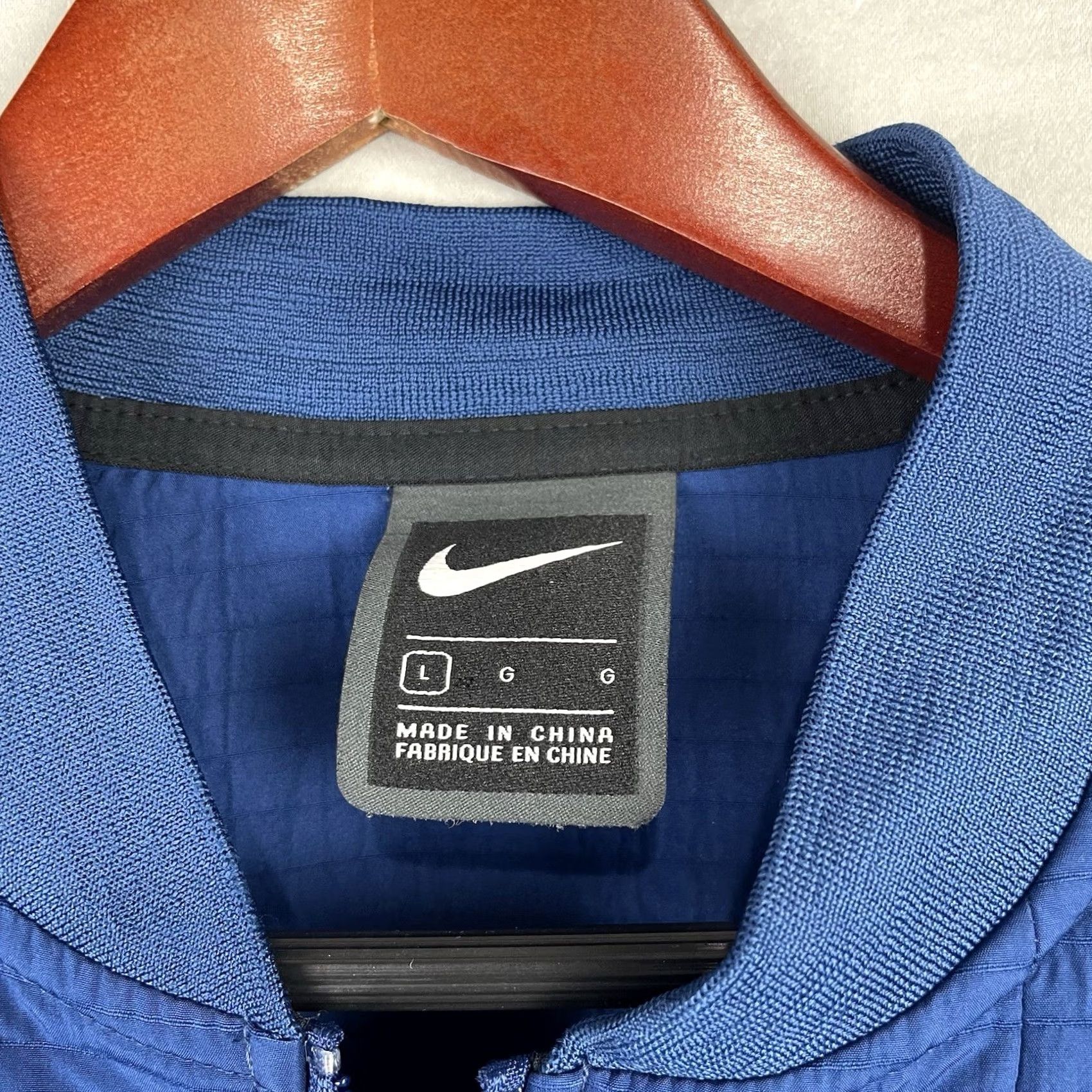 Nike Nike Bomber Jacket Women L Sportswear Tech Pack City Navy BV4741-407 Size L / US 10 / IT 46 - 3 Thumbnail