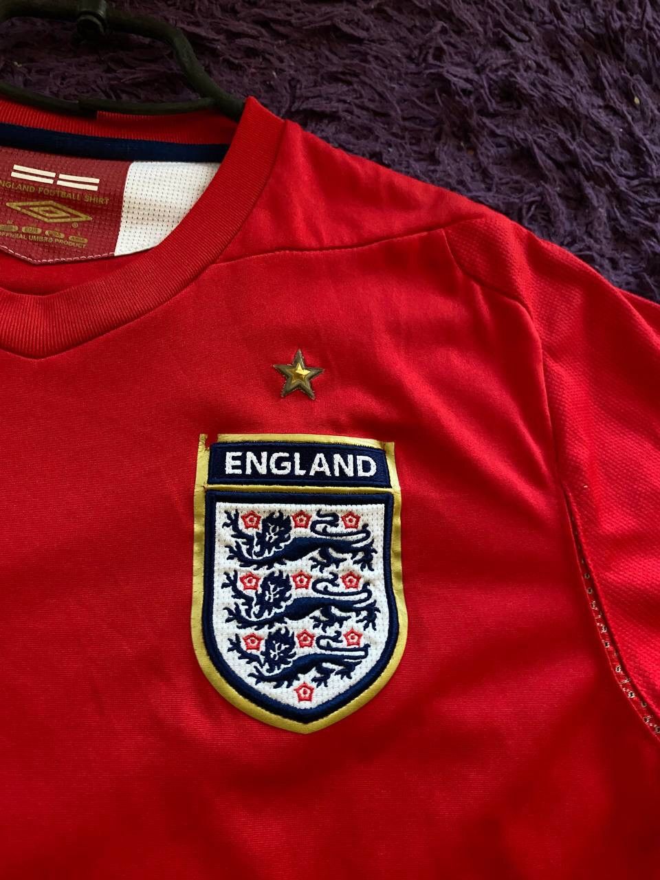 Umbro × Vintage Vintage Umbro England Soccer Jersey T Shirt Size US M / EU 48-50 / 2 - 15 Thumbnail