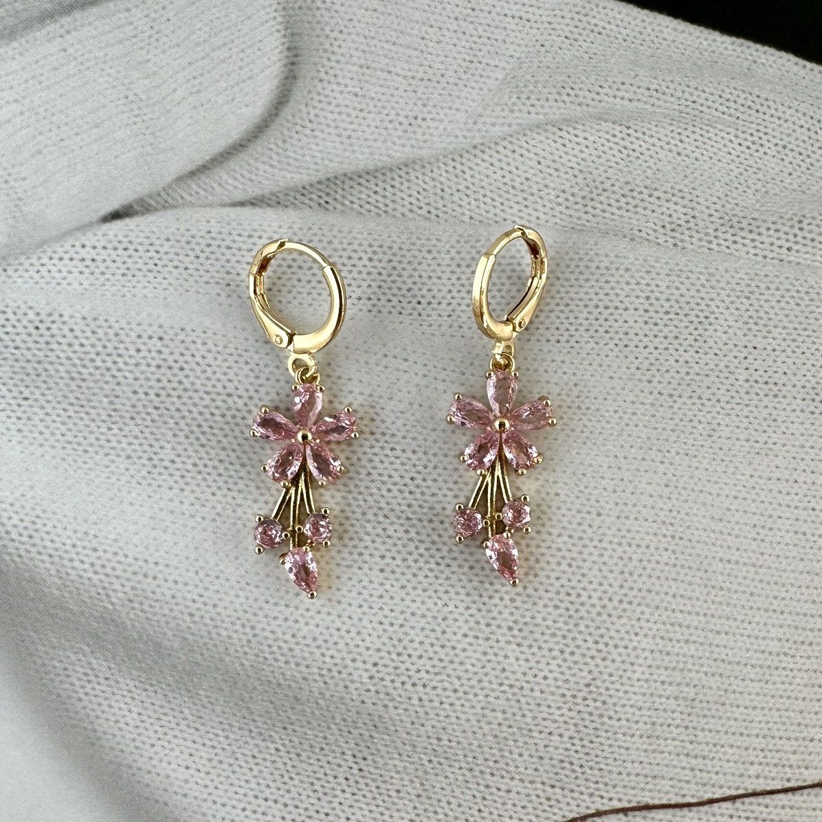 Other Pink Flower Dangle Drop Earrings for Women Size ONE SIZE - 1 Thumbnail