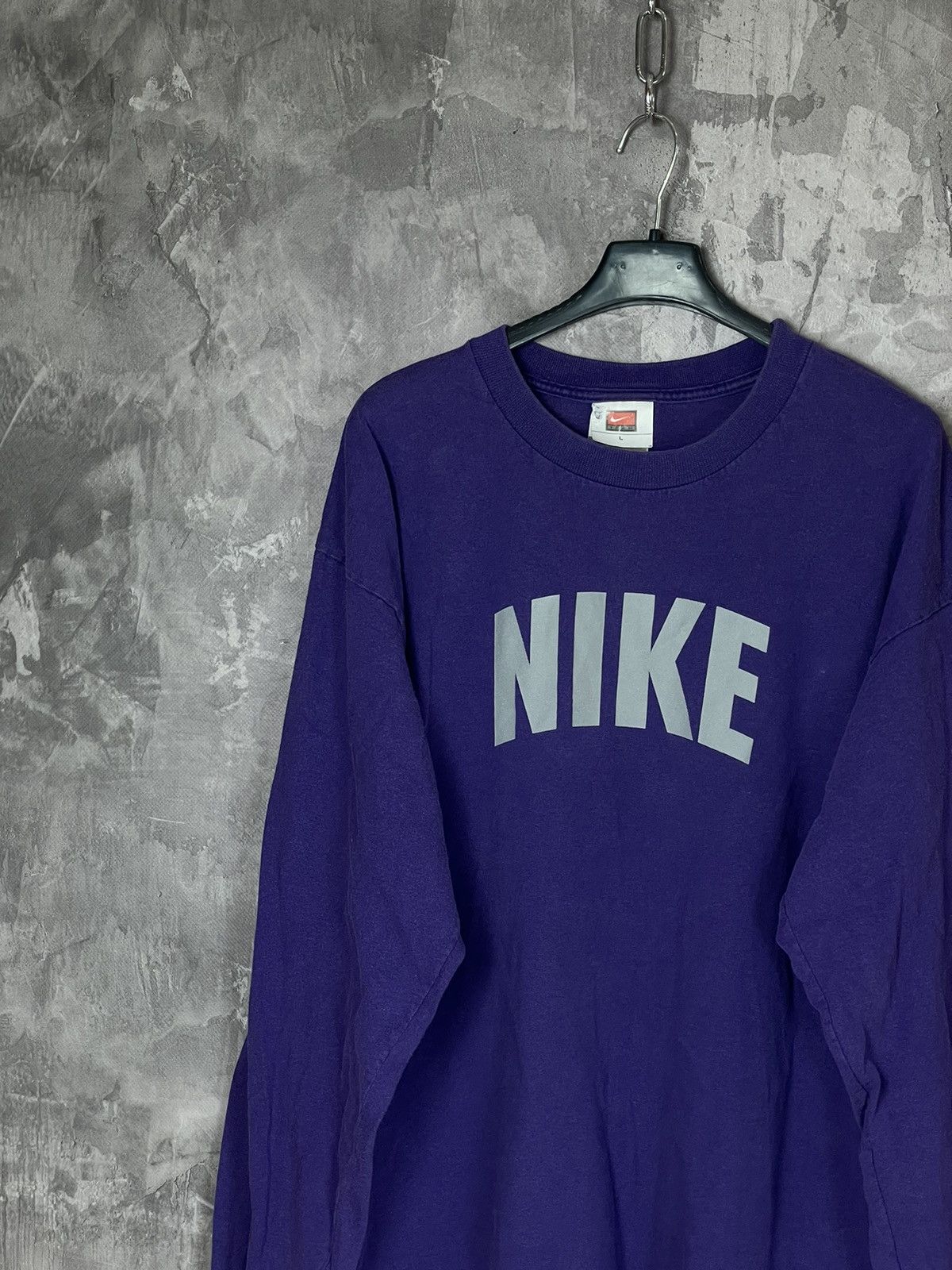 Nike × Vintage Vintage Y2K Nike big logo sweatshirt long sleeve Size US L / EU 52-54 / 3 - 3 Thumbnail