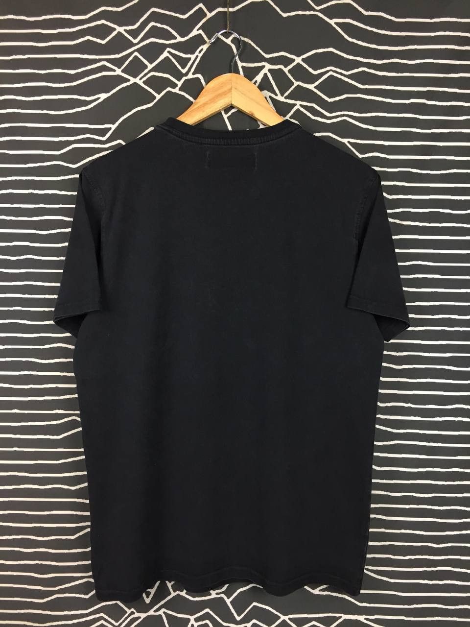 Black Pyramid × Vintage Black Pyramid Chris Brown Streetwear Brand Blast Off Tee Size US M / EU 48-50 / 2 - 5 Thumbnail