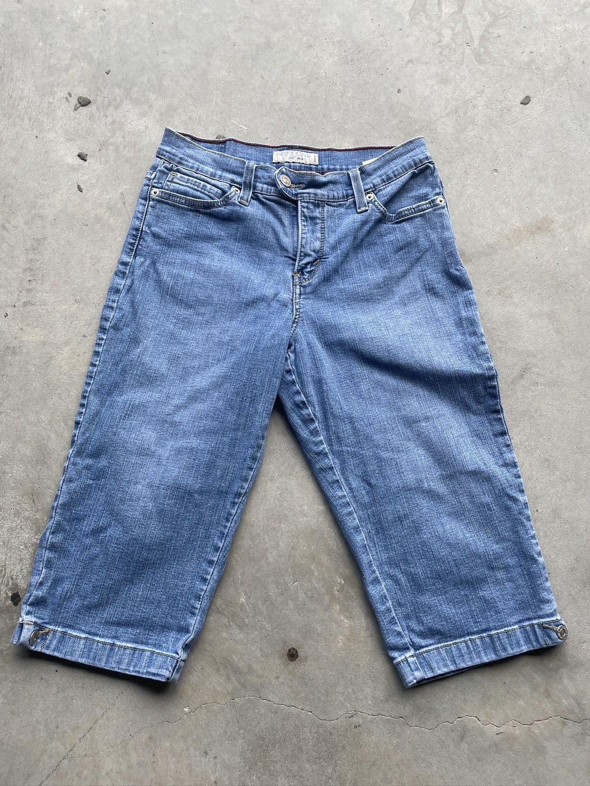 Levi's blue capris levi’s jorts Size US 36 / EU 52 - 1 Thumbnail