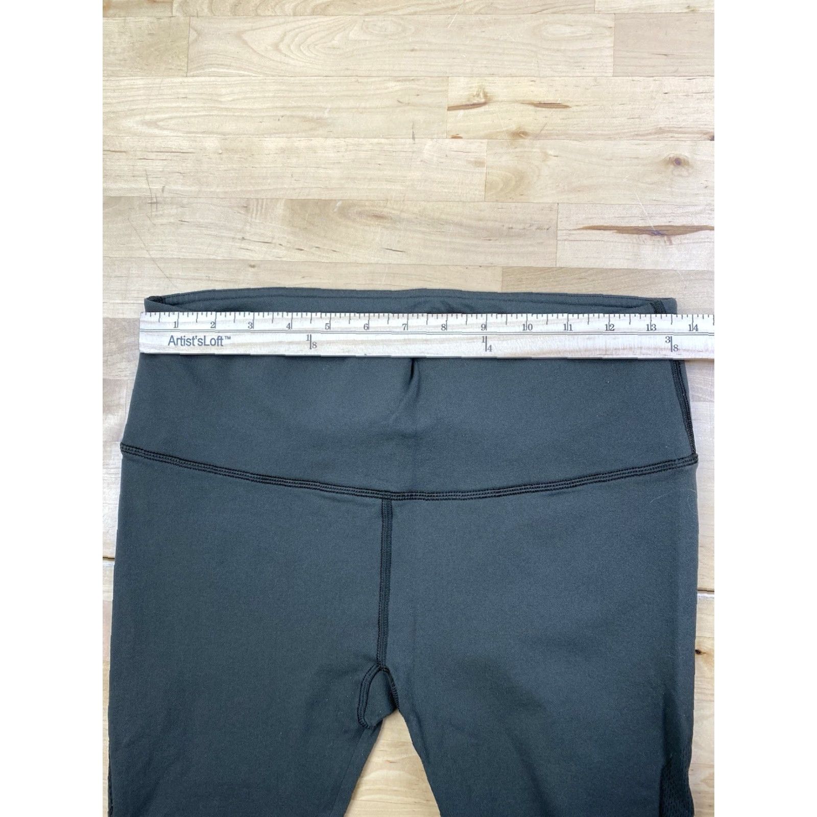 Lululemon Lululemon Cropped Leggings Womens 8 Green Activewear Gym Yoga #9989 Size 30" / US 8 / IT 44 - 4 Thumbnail