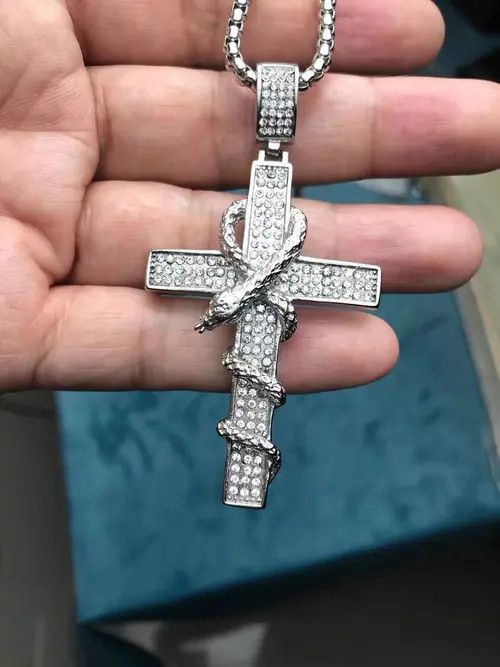 Jewelry × Vintage Retro serpentine cross with diamond pendant necklace Size ONE SIZE - 4 Thumbnail